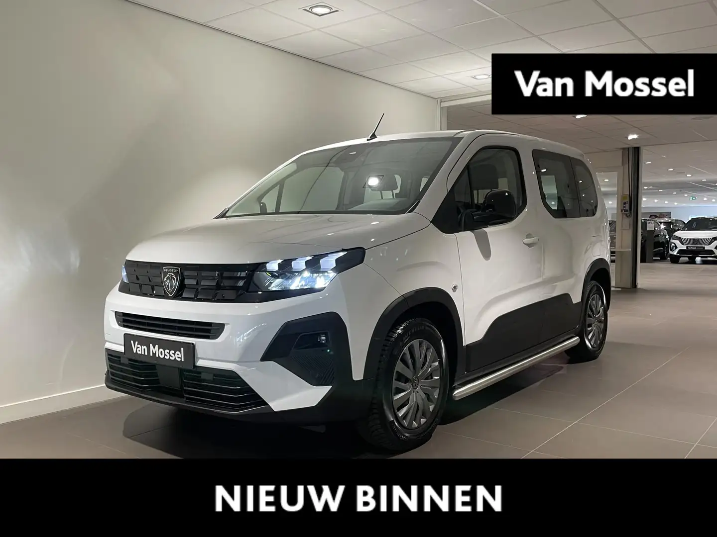 Peugeot e-Rifter Allure L1 50 kWh - VERWARMD STUUR - KEYLESS - ALL Beyaz - 1