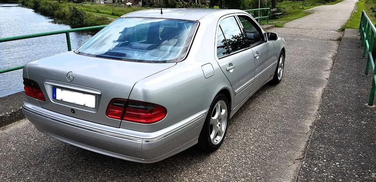 Mercedes-Benz E 200 Evo Kompressor Avantgarde, foto 6