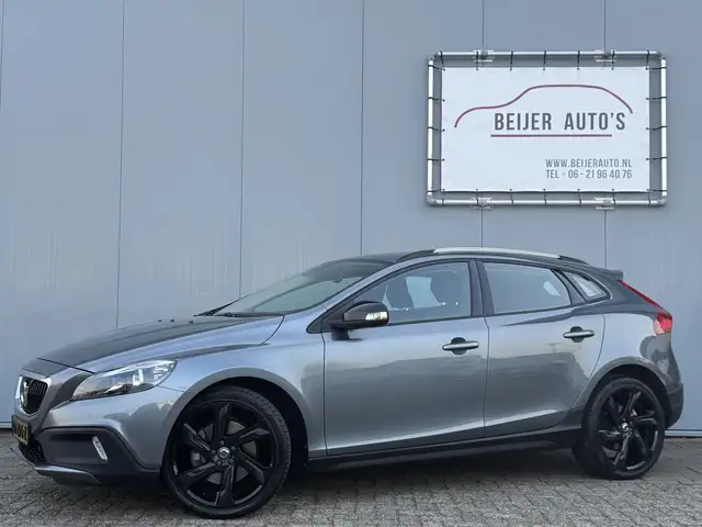 Volvo V40 Cross Country 2.0 T3 Nordic Airco/19inch.
