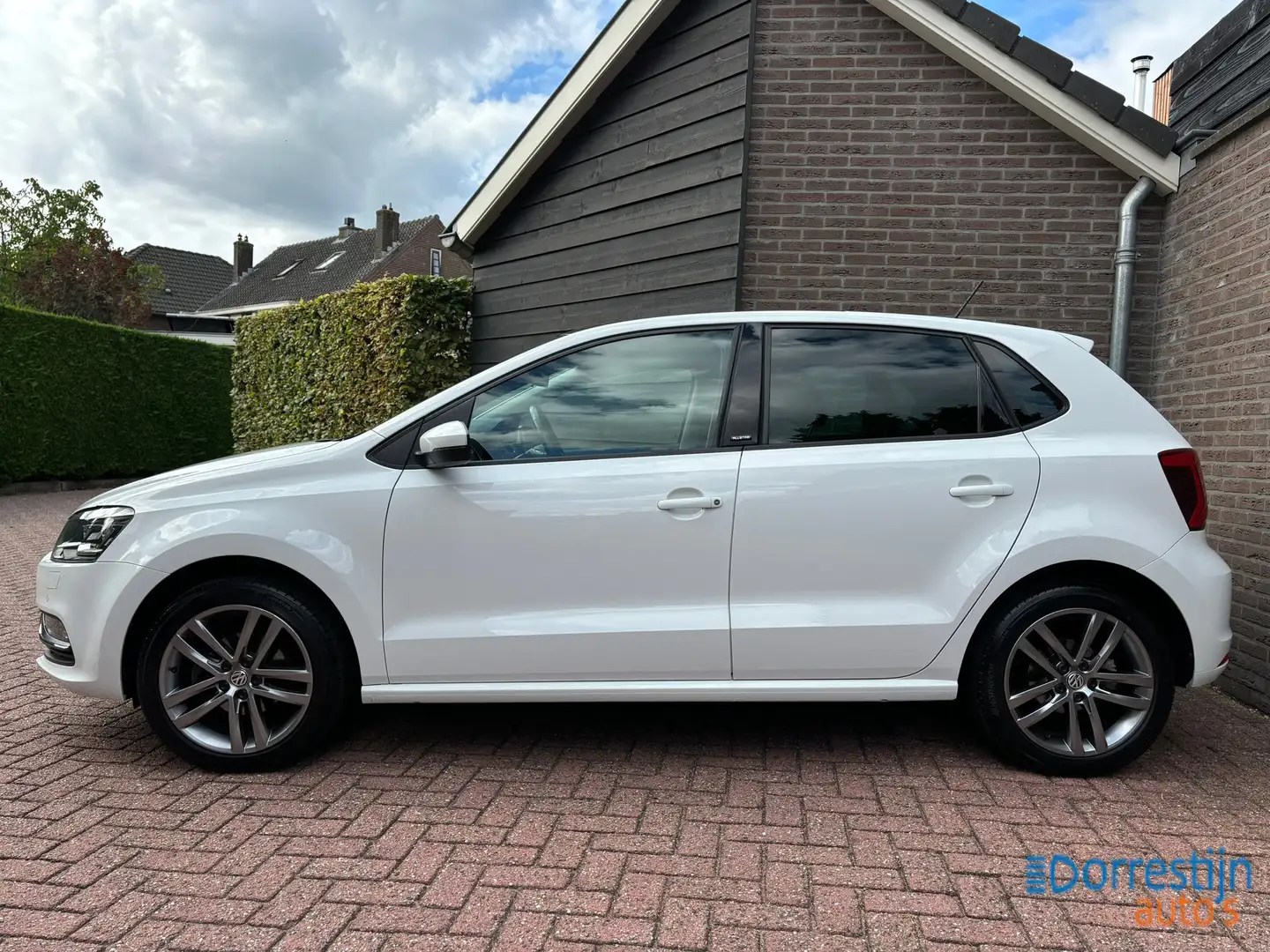 Volkswagen Polo 1.2 TSI Allstar | Pano | Led koplampen | PDC | Sto Blanc - 2