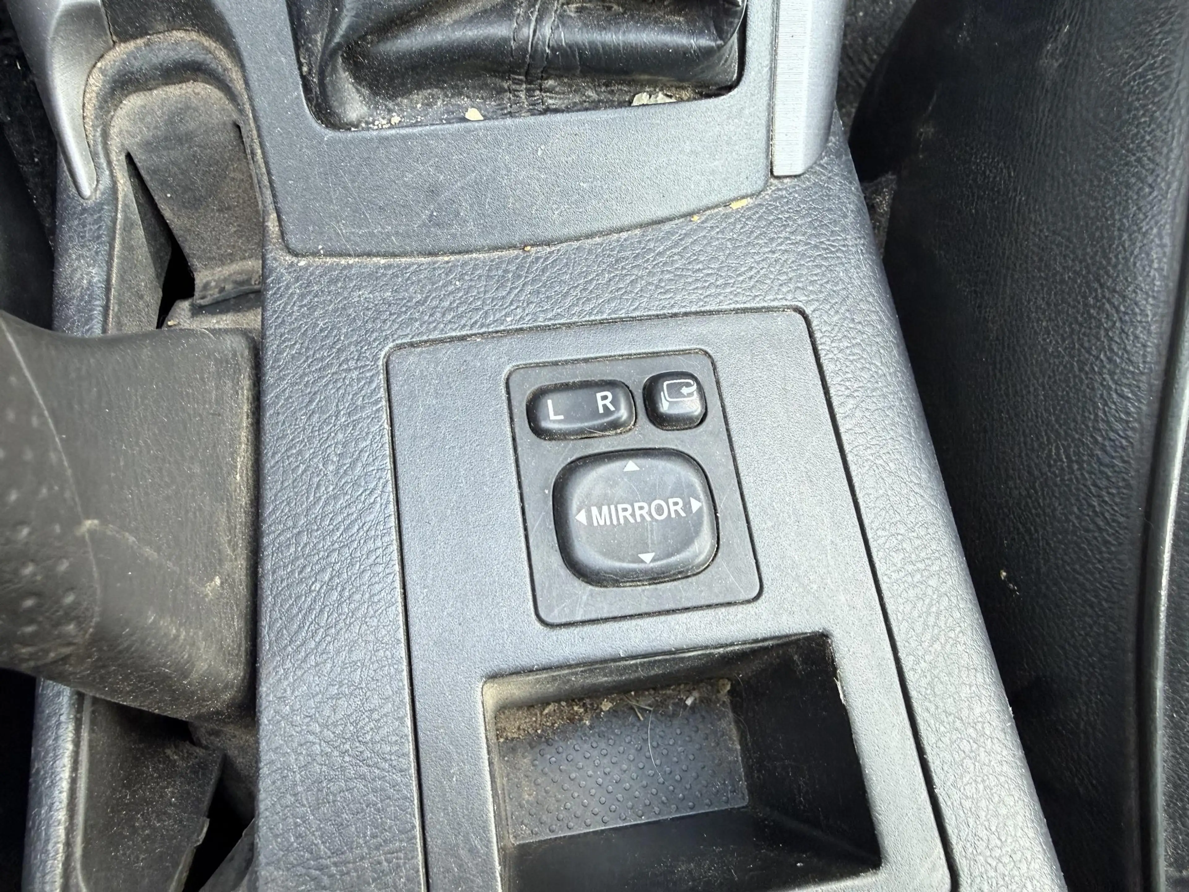 Toyota RAV 4 2.0 VVTi X-Style 4WD | HANDEL/EXPORT PRIJS | LEES — photo 10