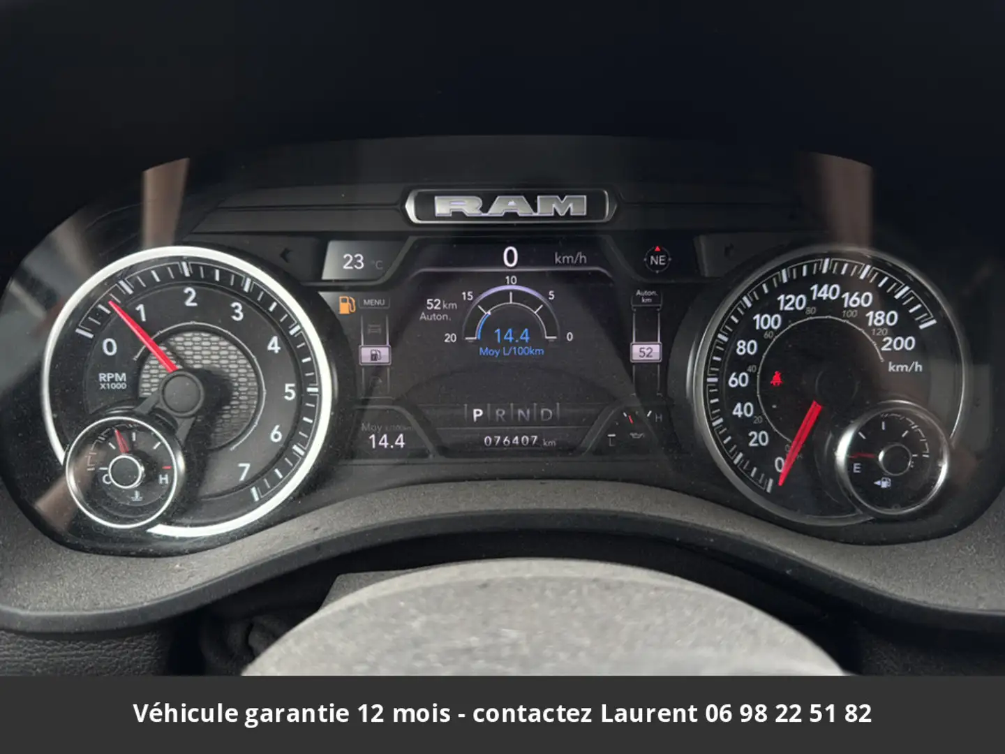 Dodge RAM Sport Night 12P 5.7L 4x4 Tout compris hors homolog Gris - 2