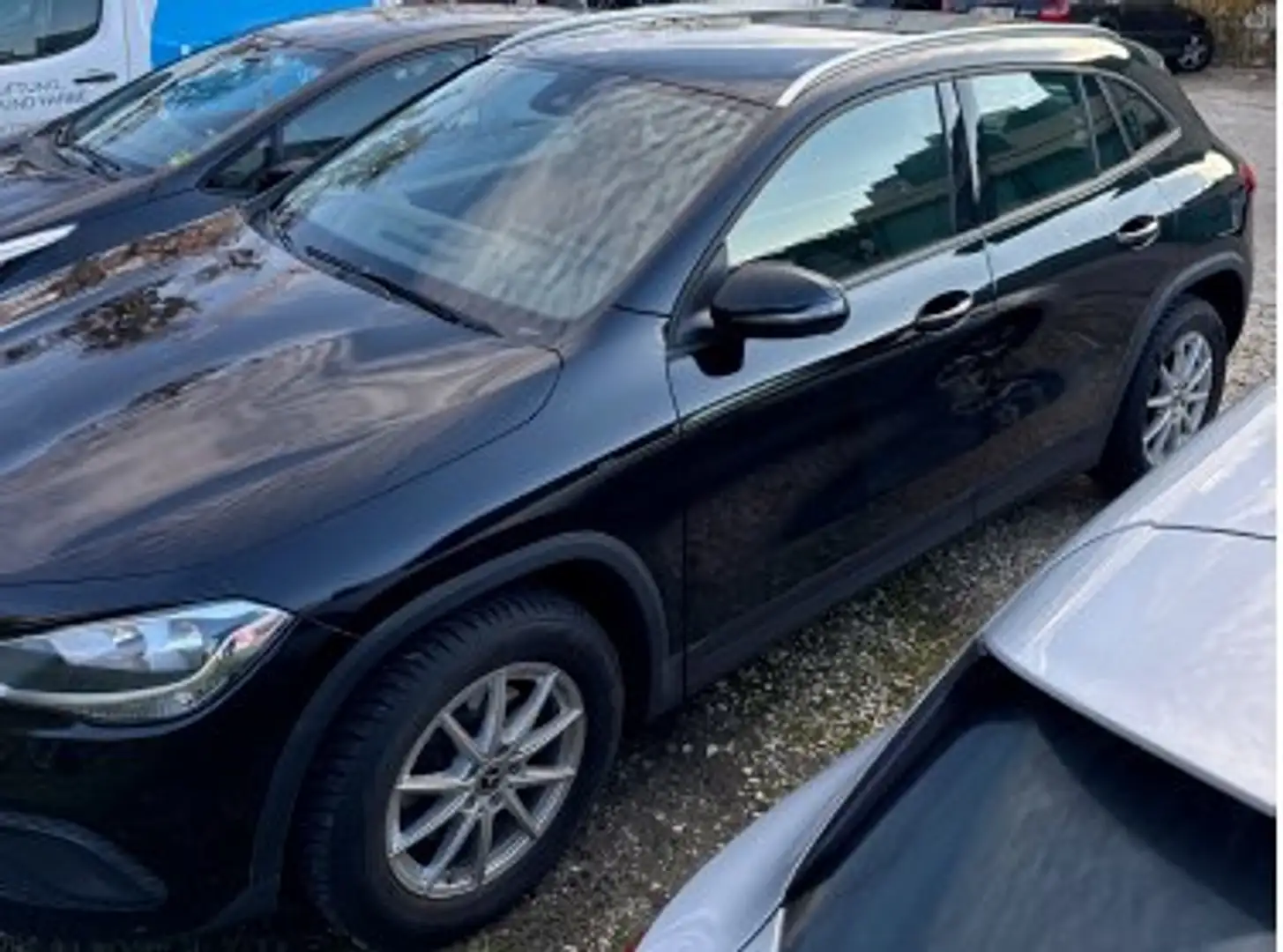 Mercedes-Benz GLA 200 GLA+200+d+Aut. Schwarz - 2