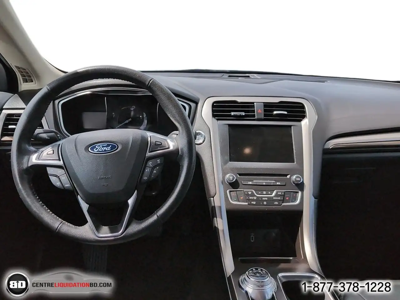 Ford Fusion Energi снимка Ford Fusion Energi