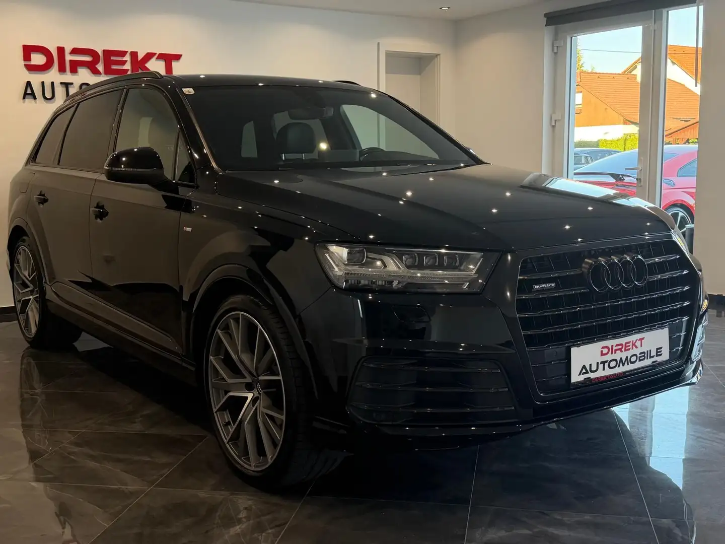 Audi Q7 3.0 TDI ultra quattro S-Line Schwarz - 2