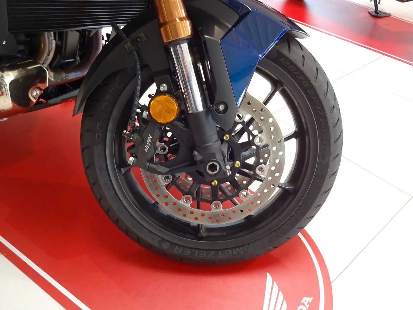Honda NT 1100 DCT ES Blau - 2