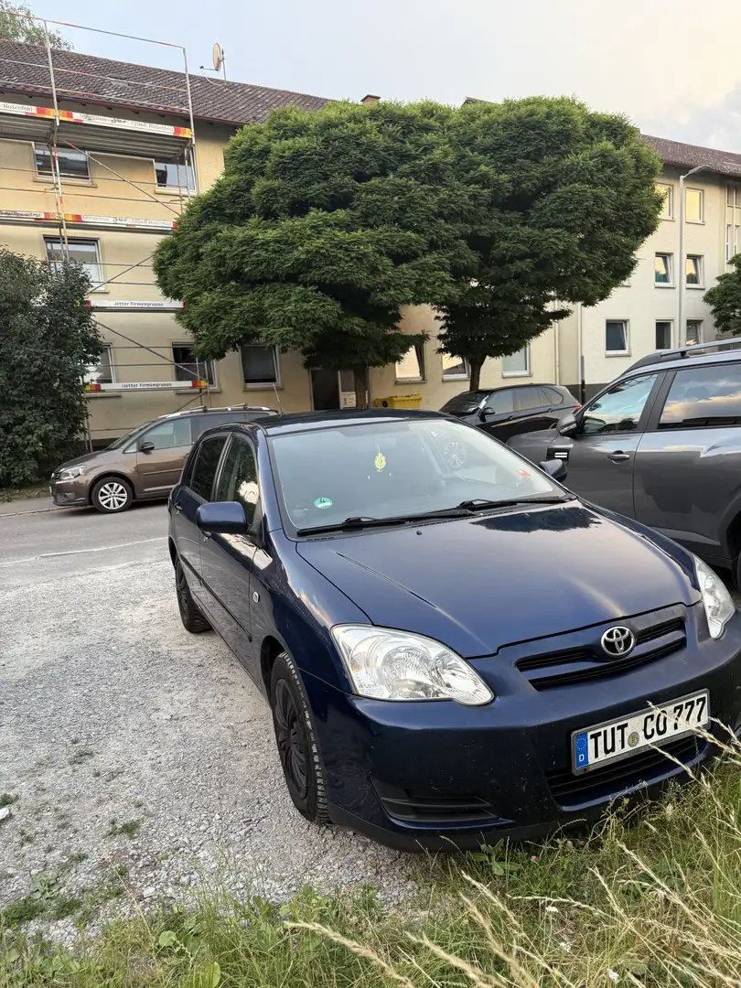Toyota Corolla - 2