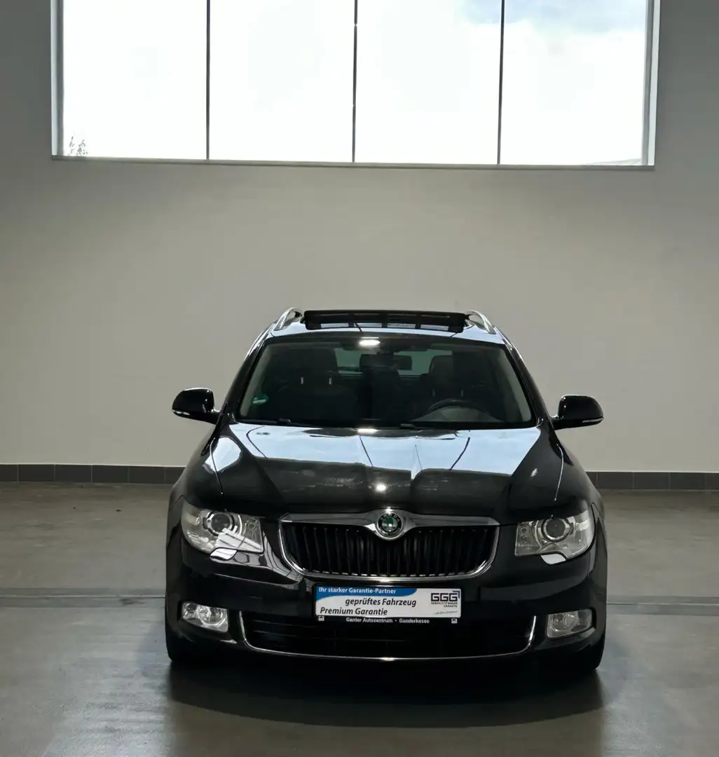 Skoda Superb 2.0TDI DSG Laurin & Klement AHK+PANO+VOLL Marrón - 2
