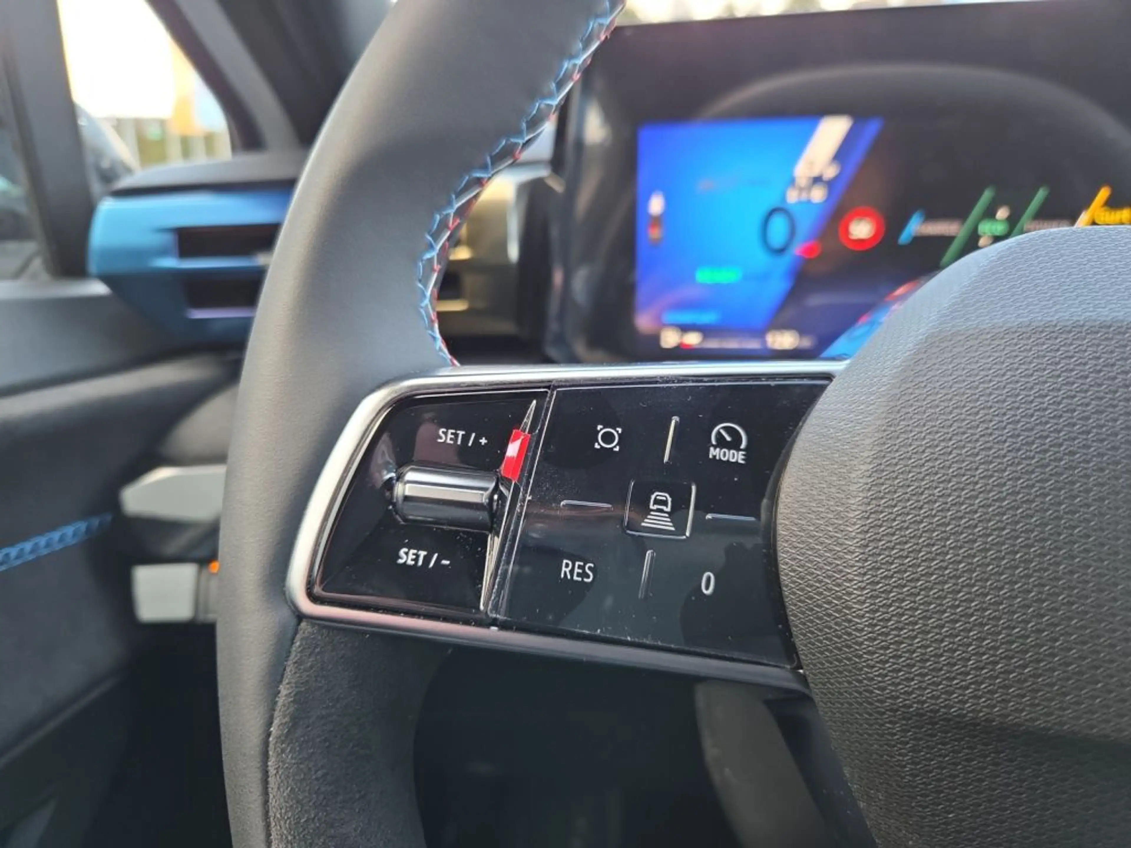 Renault Clio E-Tech Full Hybrid 160 Esprit Alpine — photo 14