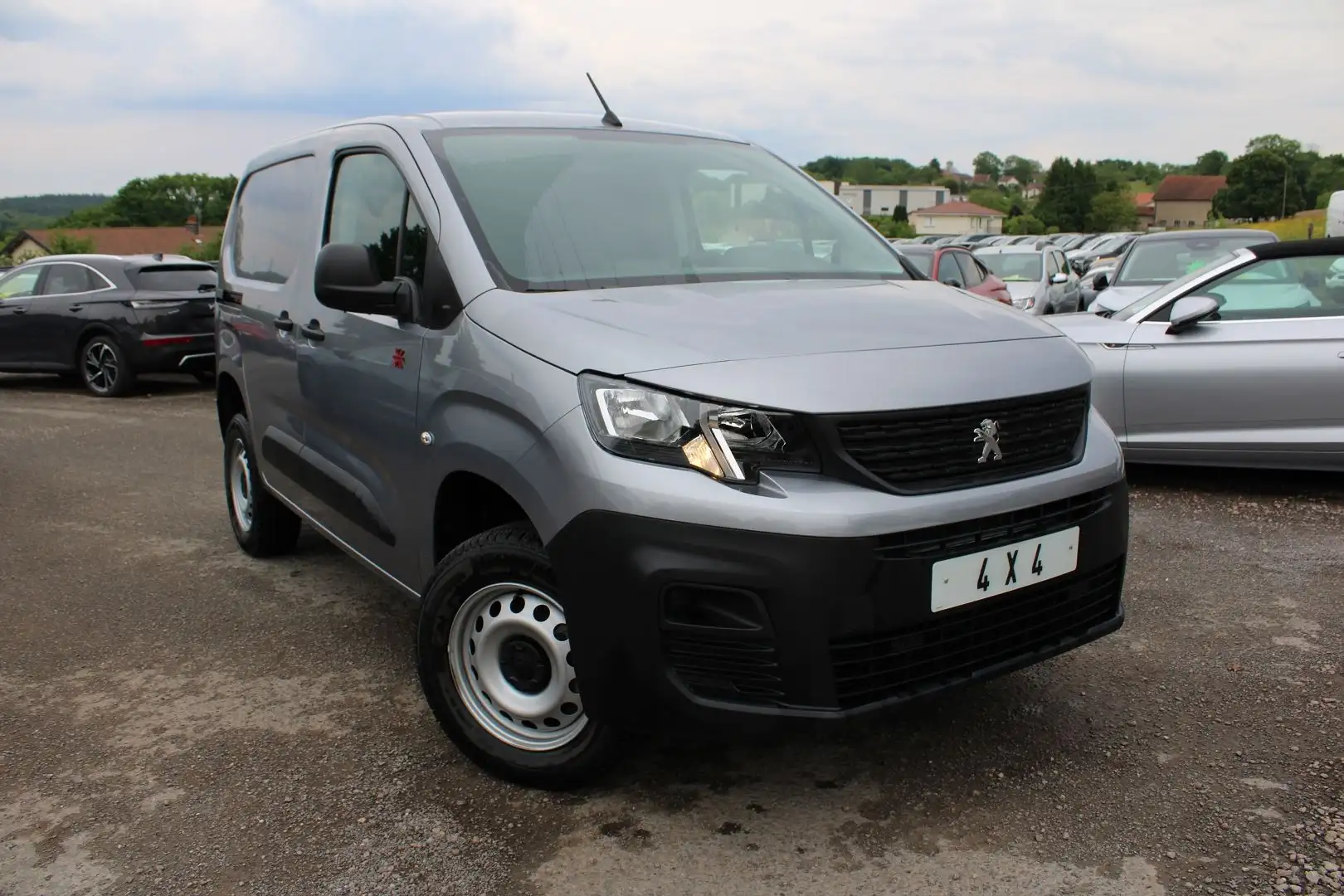 Peugeot Partner BLUE HDI 130 CV DANGEL \4X4\ CLIM AUDIO SAT MP3 US - 1