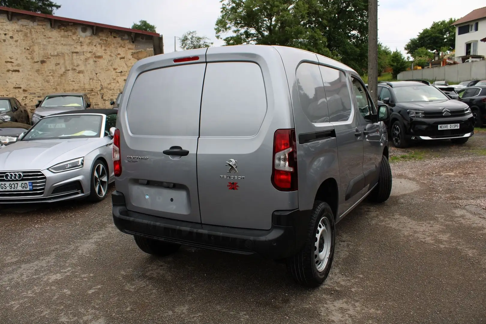 Peugeot Partner BLUE HDI 130 CV DANGEL \4X4\ CLIM AUDIO SAT MP3 US Gris - 2