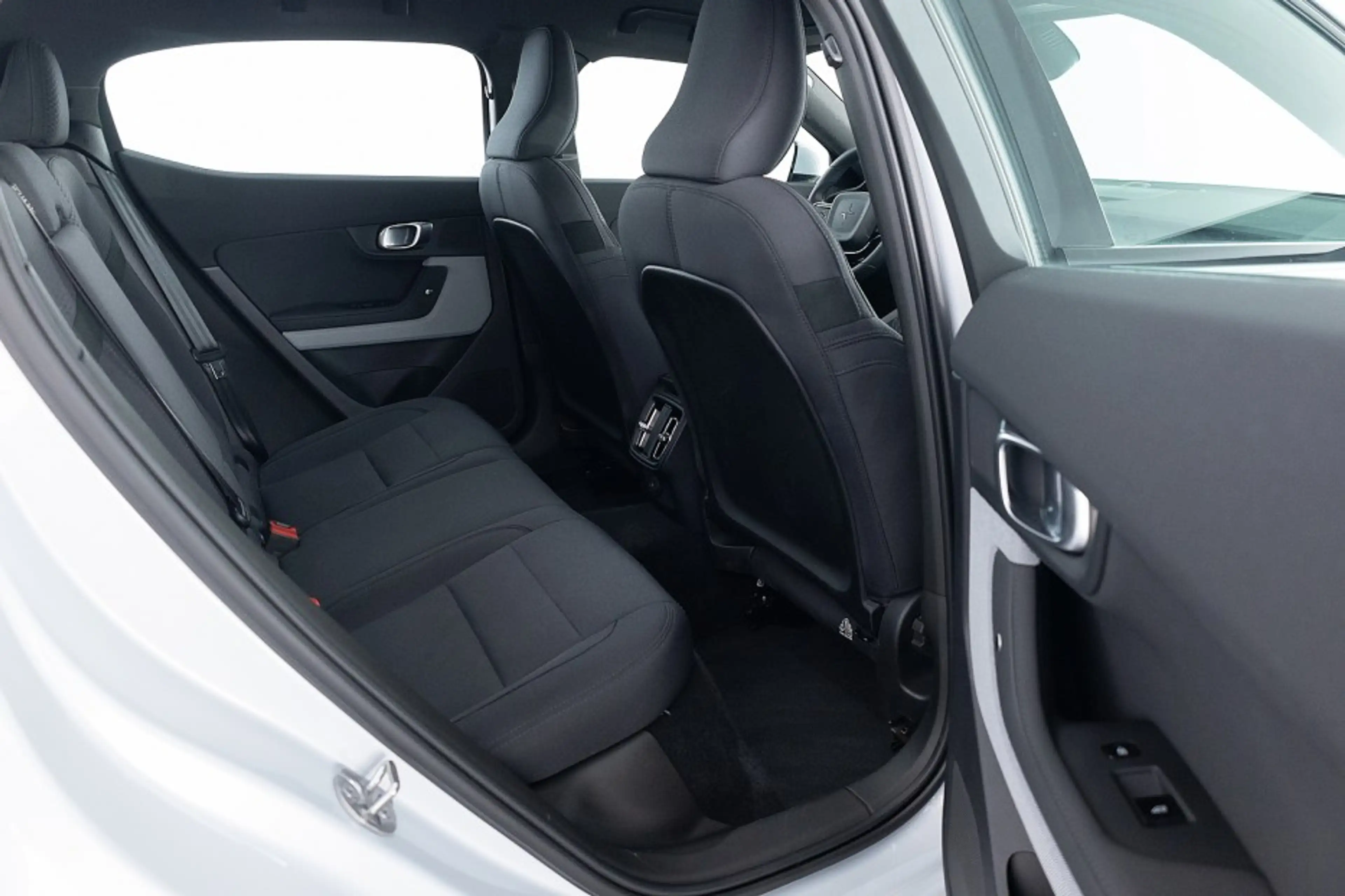 Polestar 2 Long Range Single Motor RWD 82kWh *SOH 97 %* — photo 8