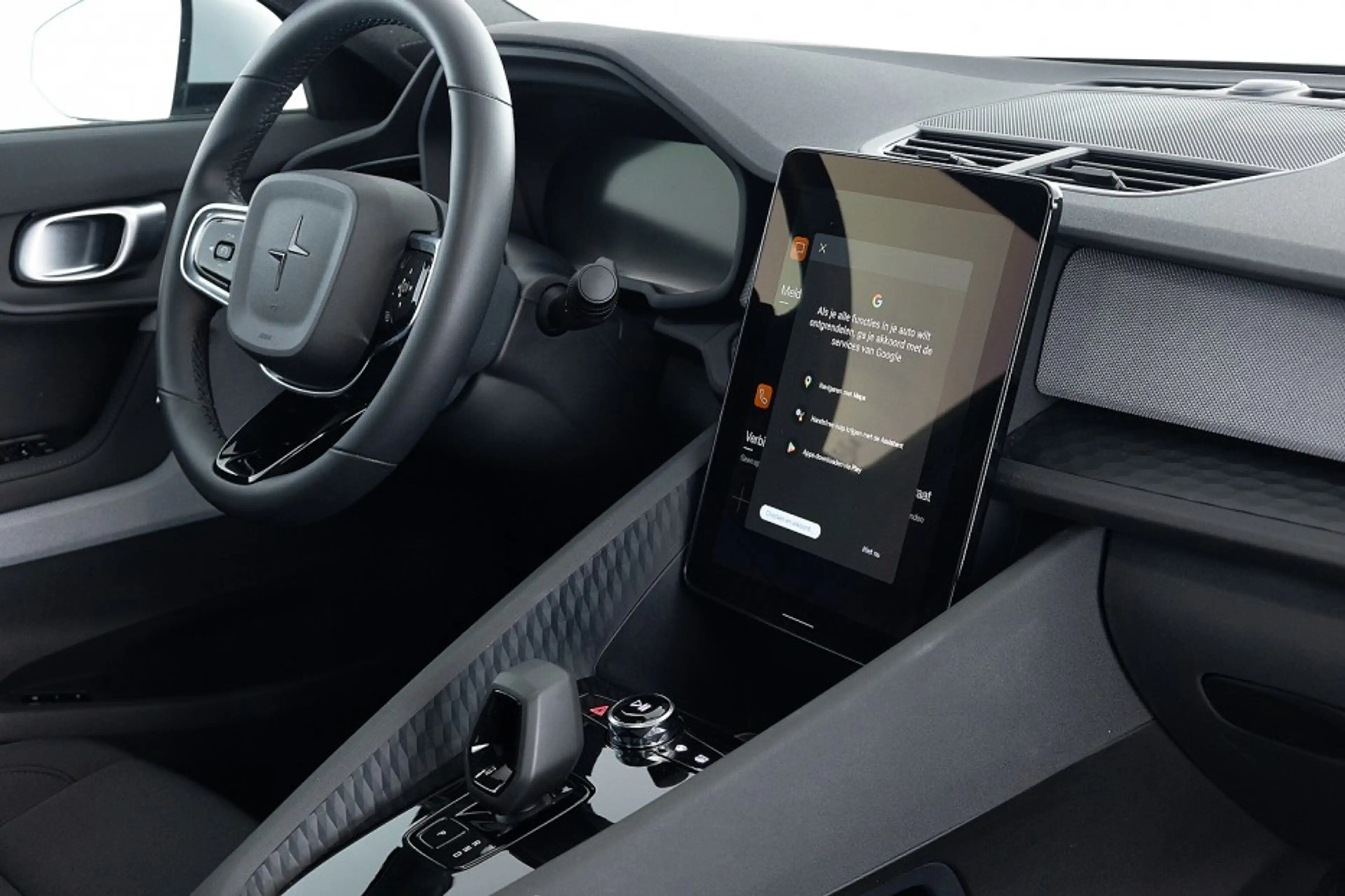 Polestar 2 Long Range Single Motor RWD 82kWh *SOH 97 %* — photo 4