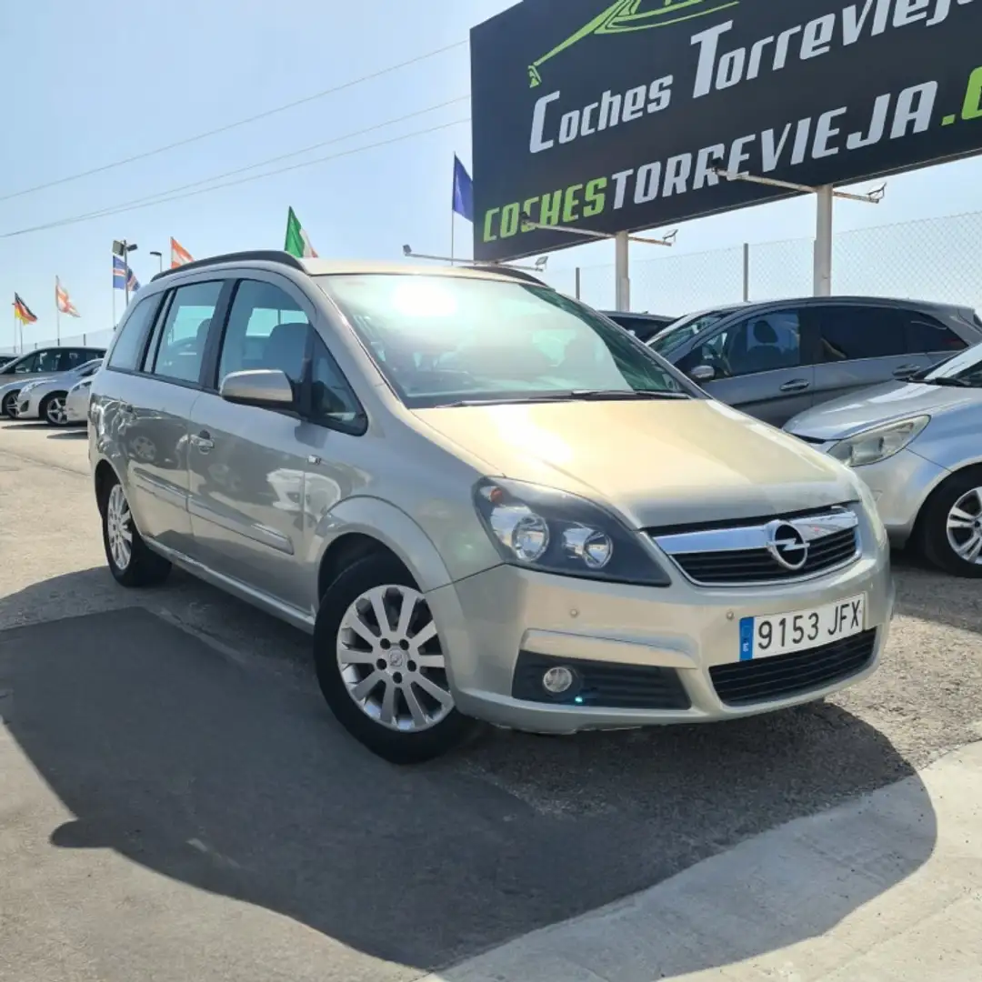 Opel Zafira 1.9CDTi Enjoy Aut. 120 Grau - 1