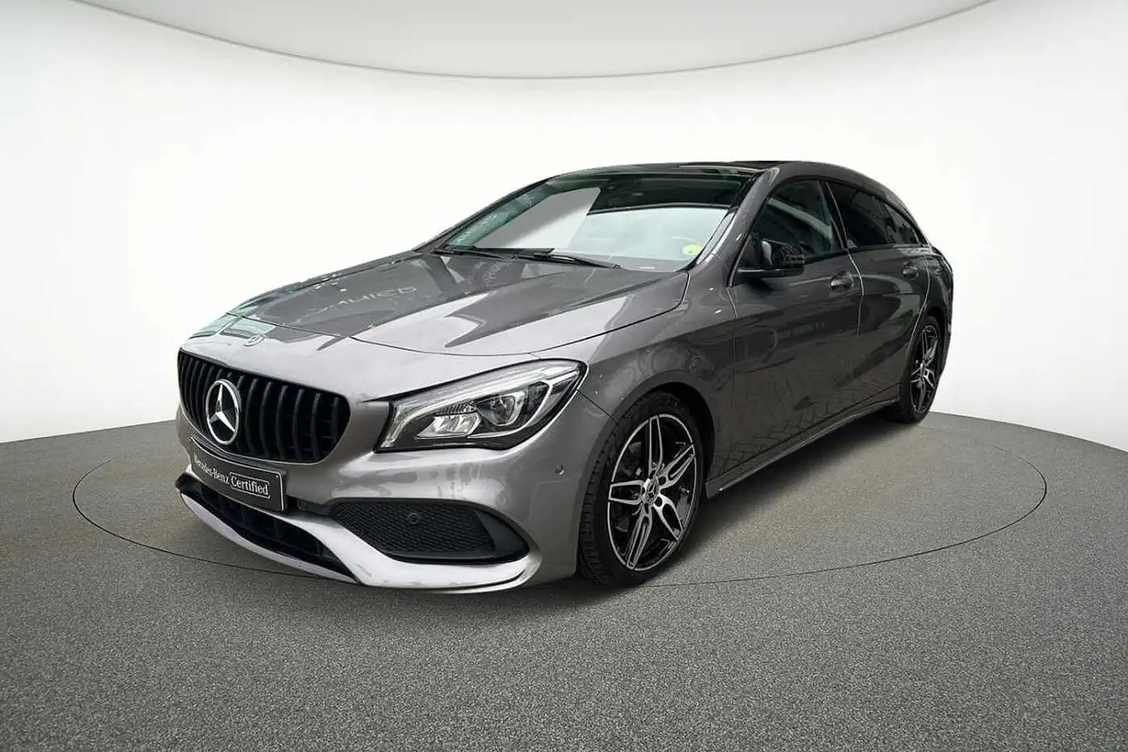 Mercedes-Benz CLA 200 d Shooting Brake Grau - 1