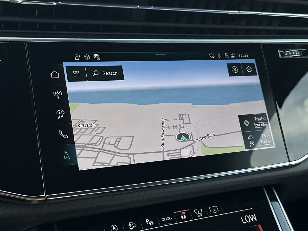 Audi SQ7 снимка Audi SQ7