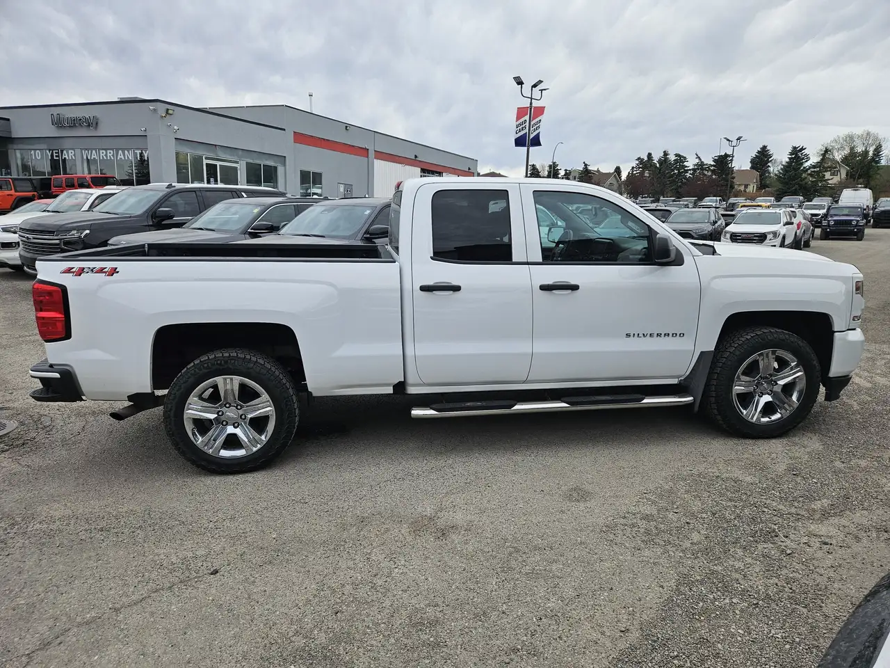 Chevrolet Silverado 1500 снимка Chevrolet Silverado 1500