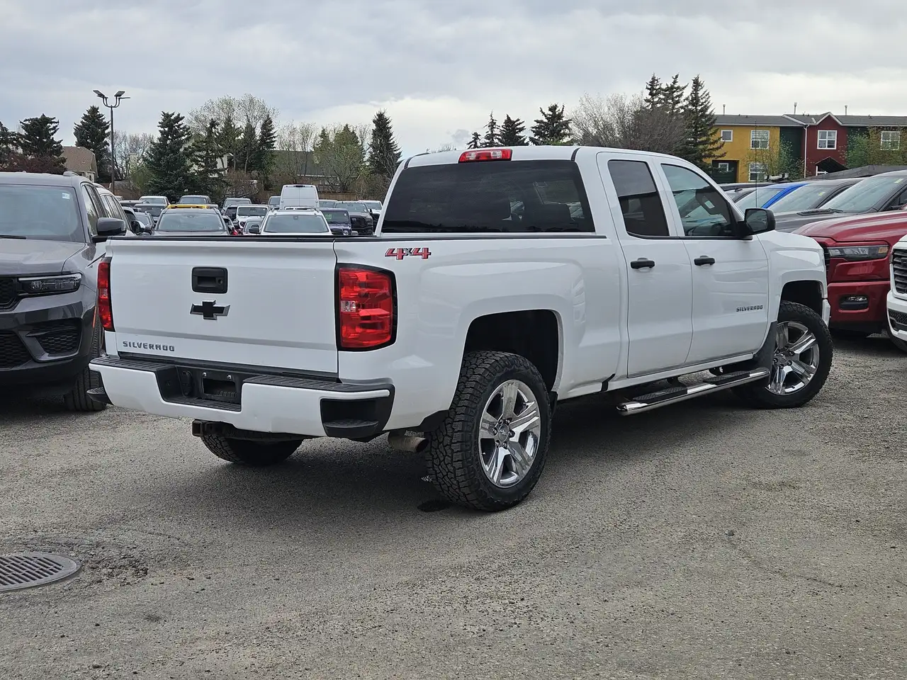 Chevrolet Silverado 1500 снимка Chevrolet Silverado 1500