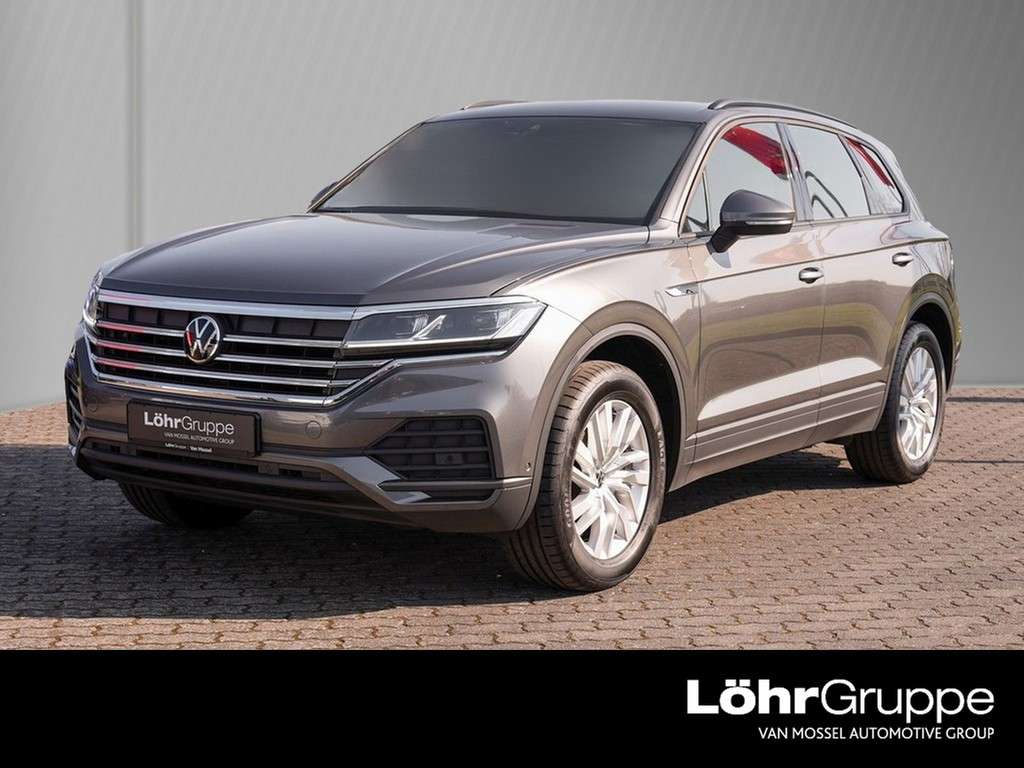 Second hand Volkswagen Touareg 3.0 TDI