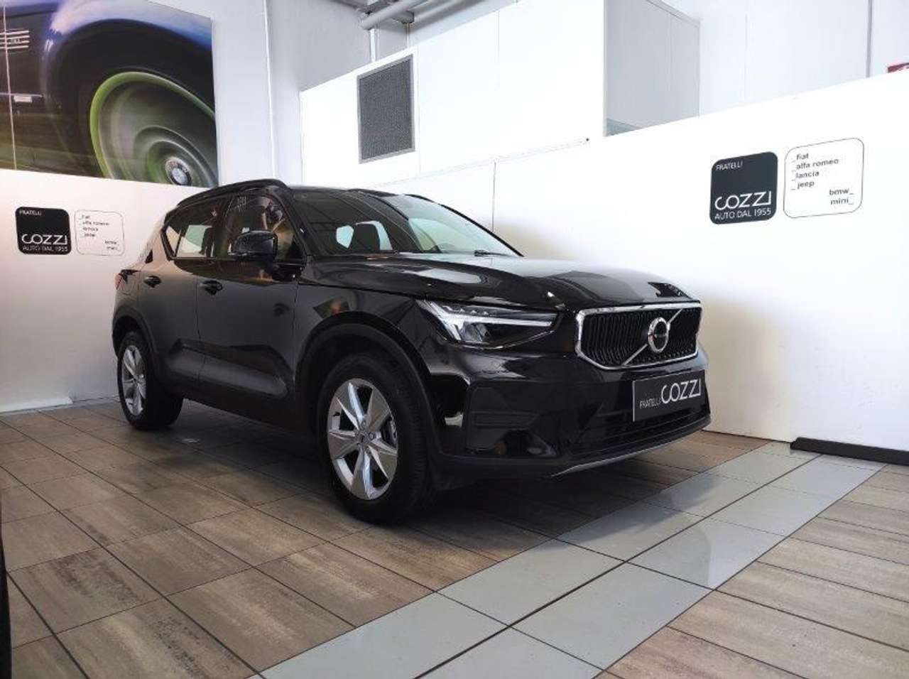Volvo XC40 (2017-->) - XC40 T2 automatico Essential