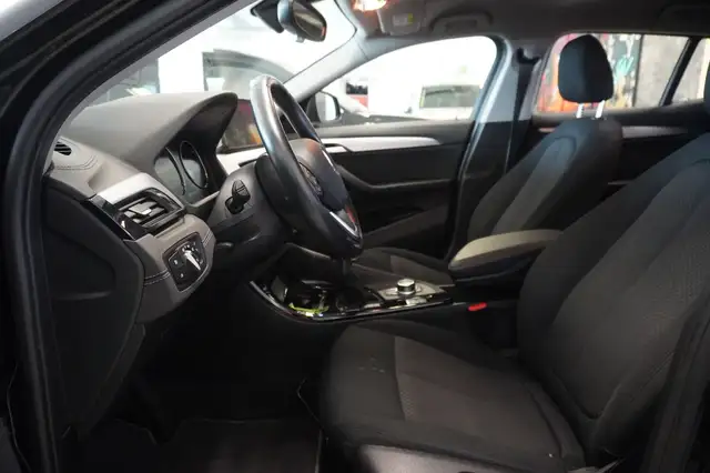 BMW X2 view 8