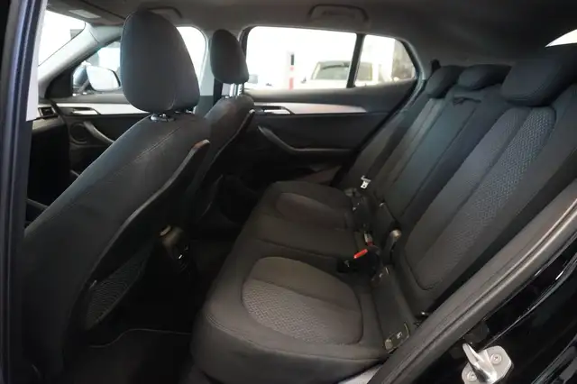 BMW X2 view 9
