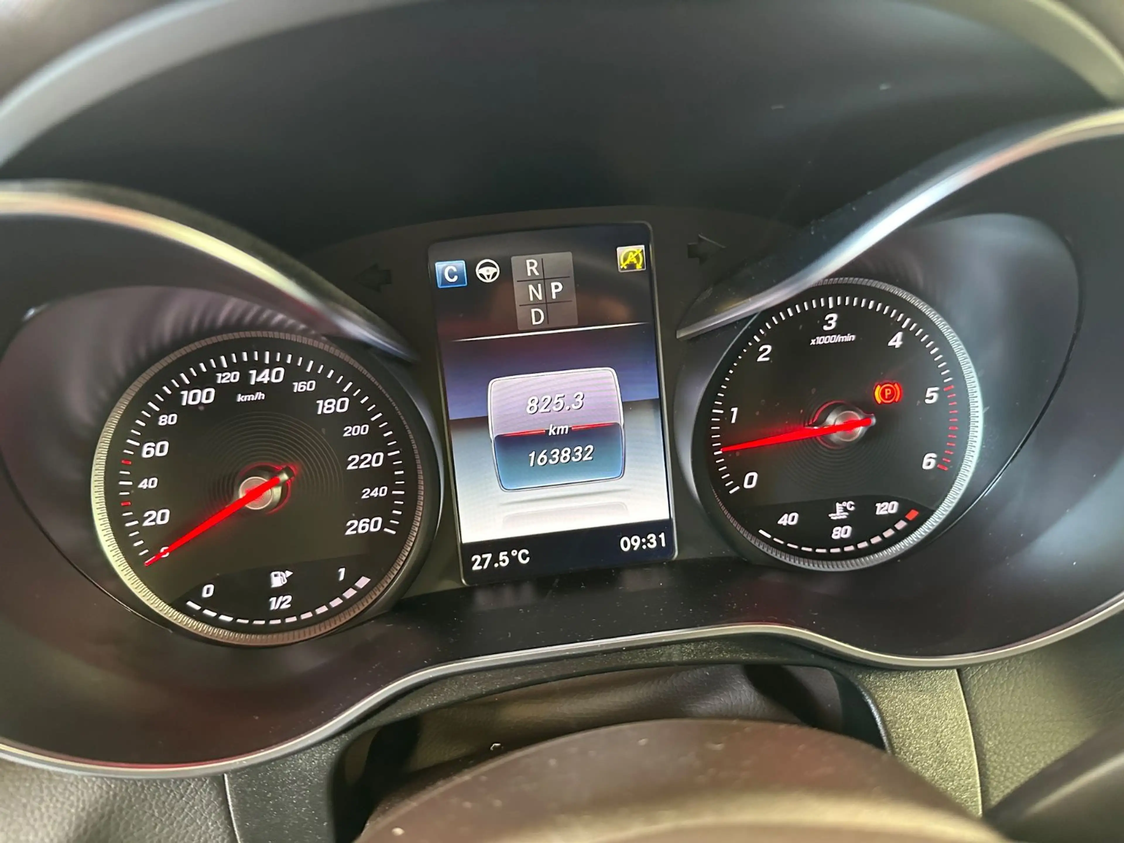 Mercedes-Benz GLC 350 d Coupe 4Matic AMG*ACC*LED*COMAND*SHZ* — photo 10