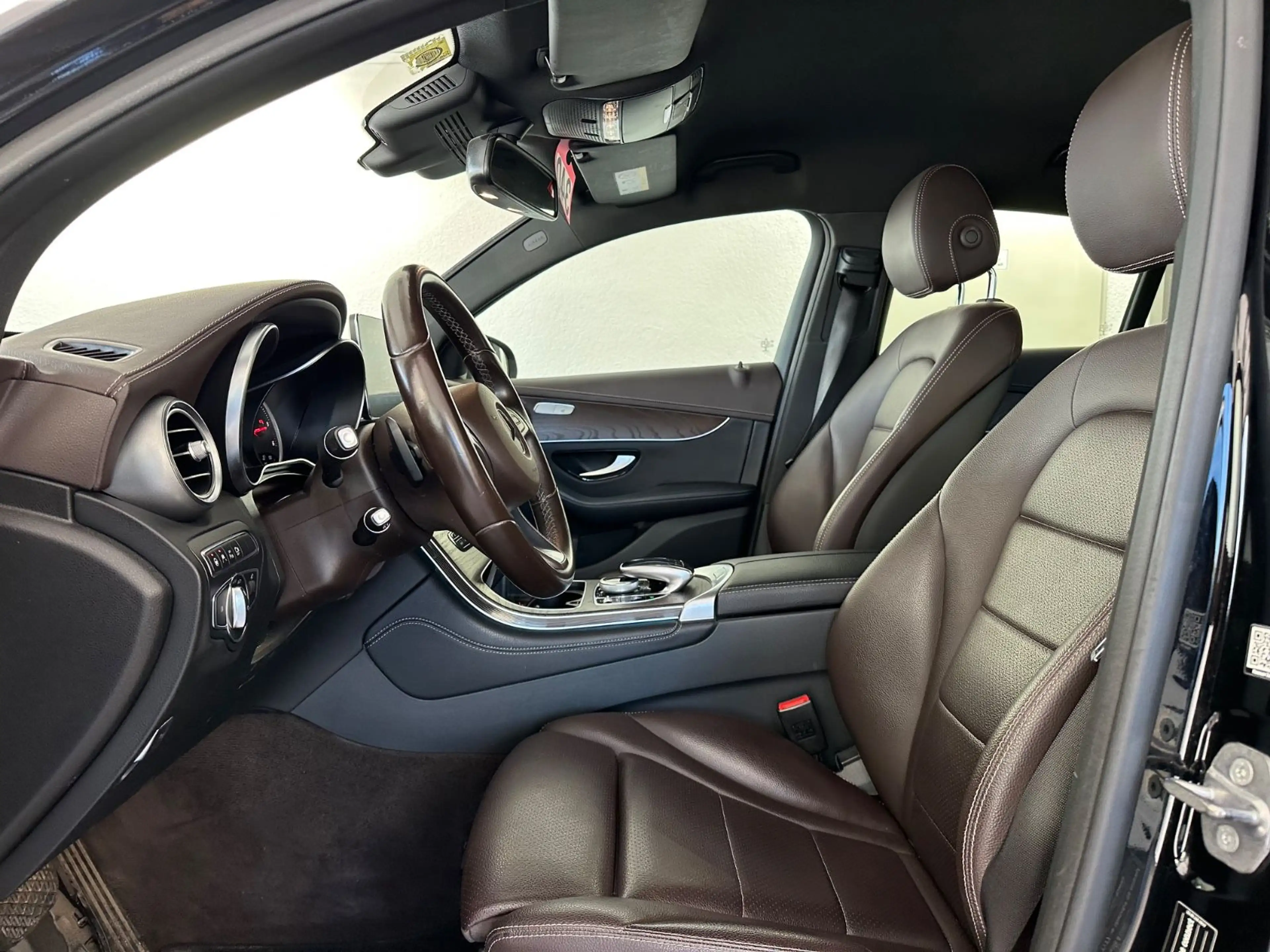 Mercedes-Benz GLC 350 d Coupe 4Matic AMG*ACC*LED*COMAND*SHZ* — photo 8