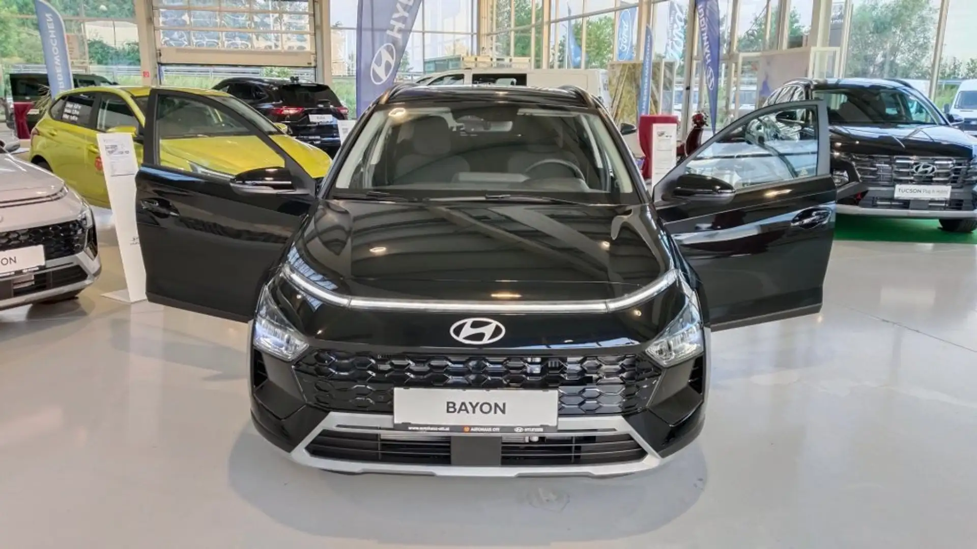 Hyundai BAYON GO Plus 1.0 T-GDI DCT y6bu2-PP4 Schwarz - 2