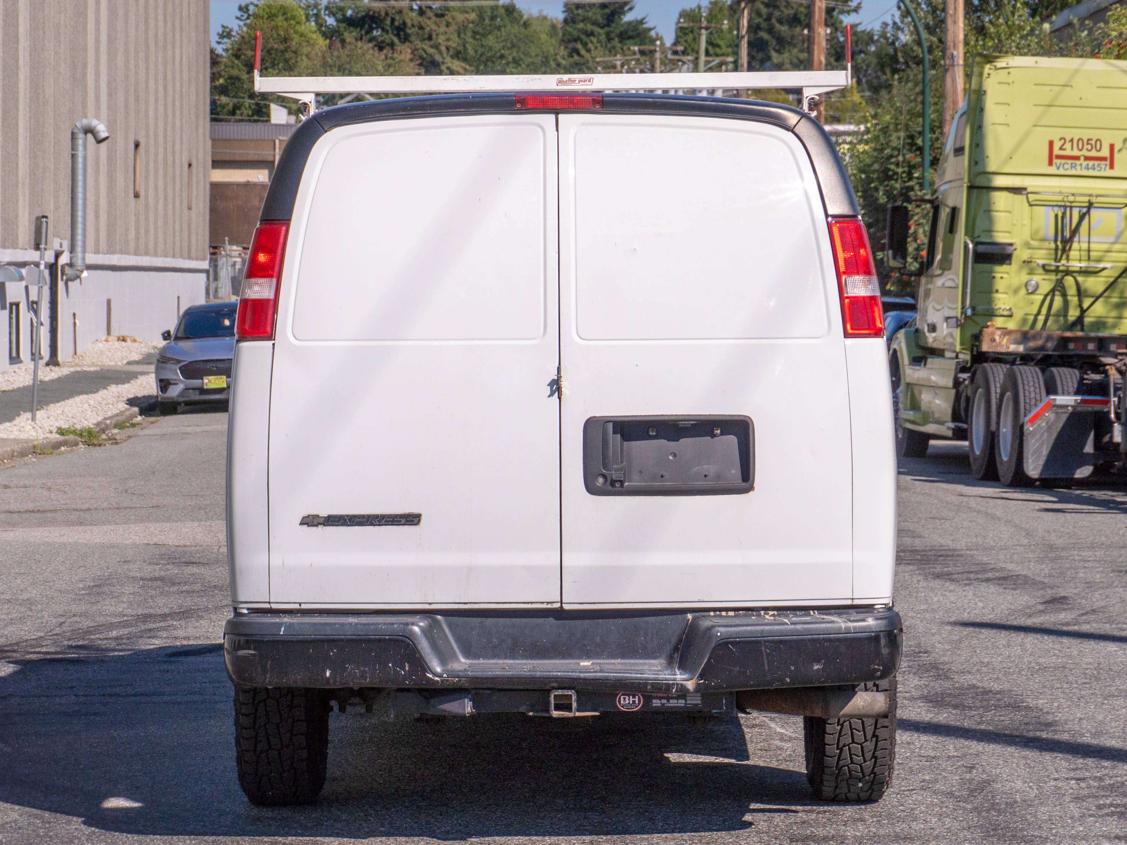 2020 Chevrolet Express 2500 Cargo Van