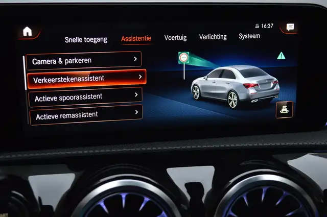 Mercedes-Benz A-Class view 21
