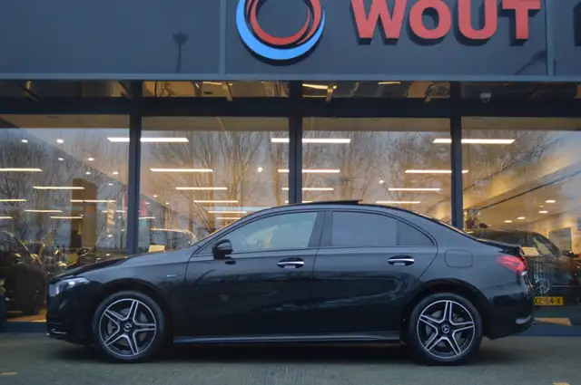 Mercedes-Benz A-Class view 7