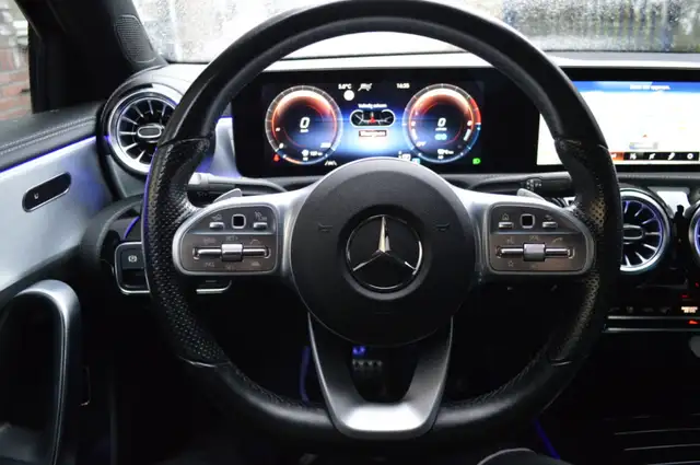 Mercedes-Benz A-Class view 17