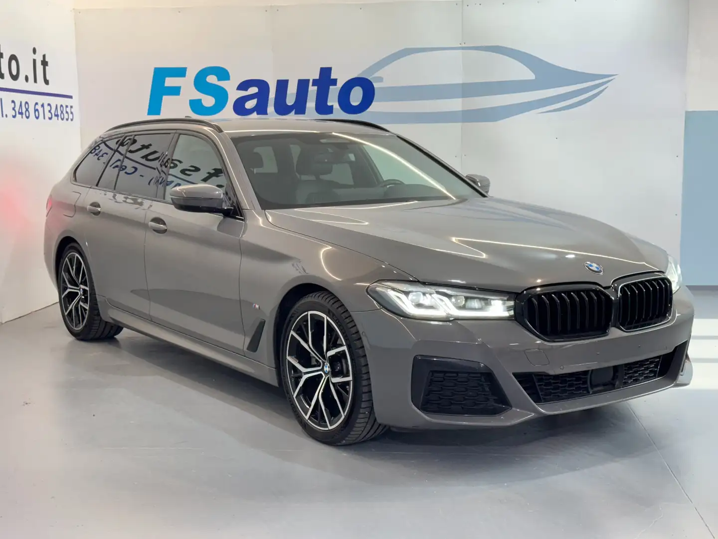 BMW 520 d Touring mhev 48V xdrive Msport - ACC - GANCIO.T. Gris - 2