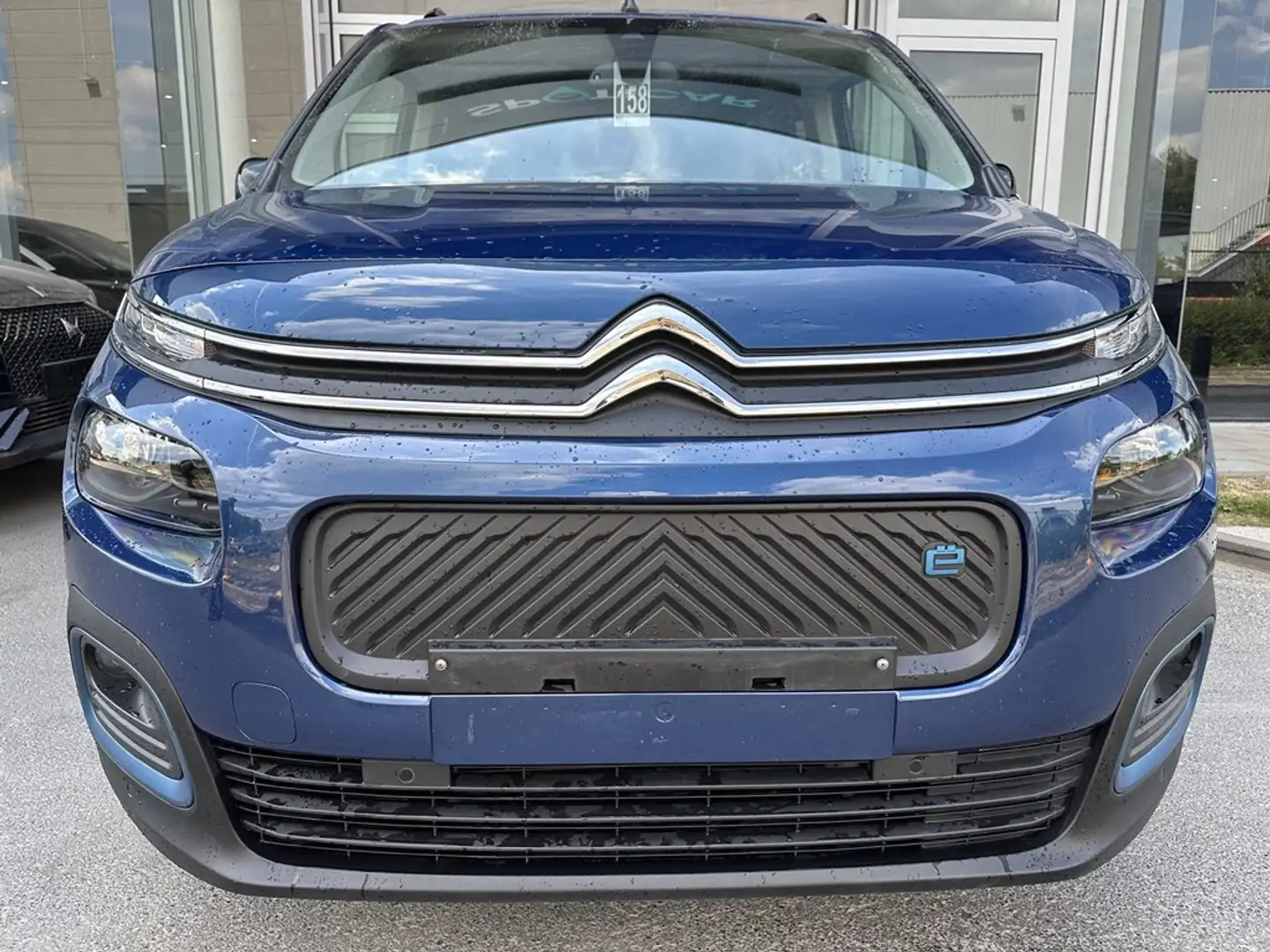 Citroen Berlingo Electric 50 kW/h  XL Shine Blauw - 1
