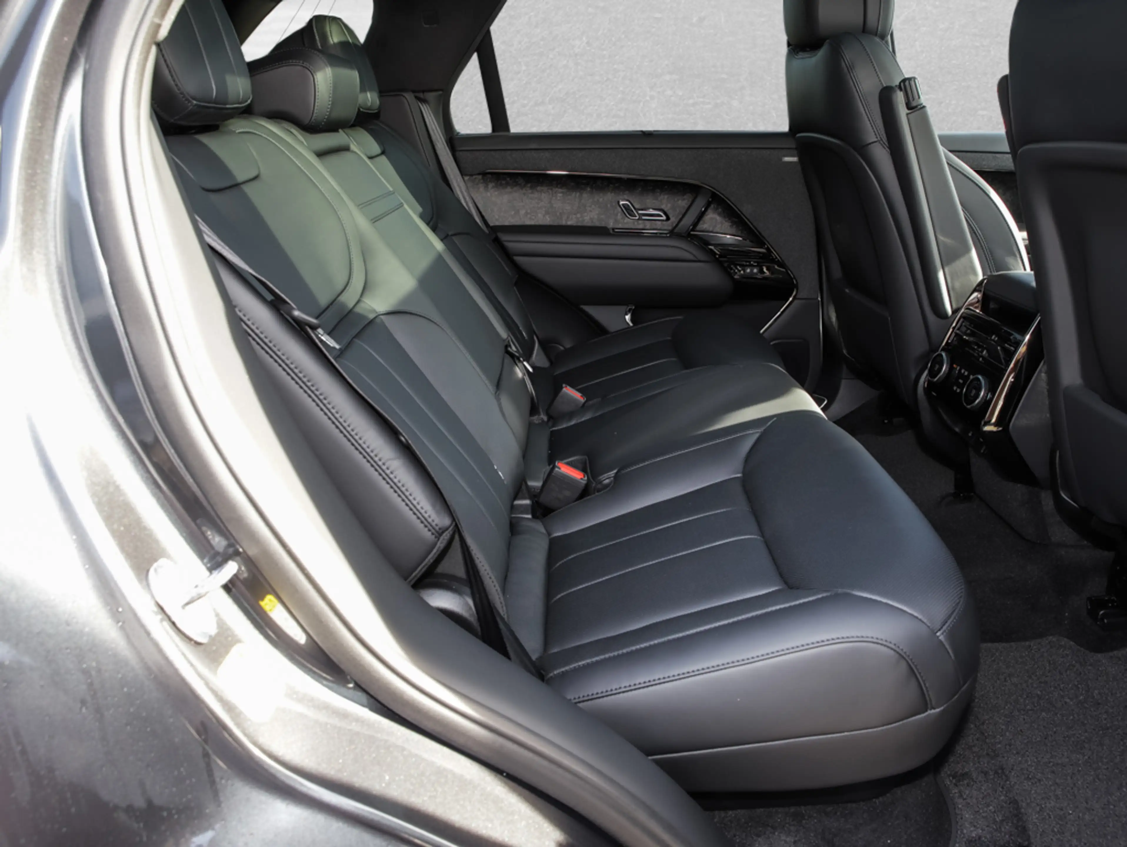 Land Rover Range Rover Sport Autobiography P550e Black Voll — photo 5