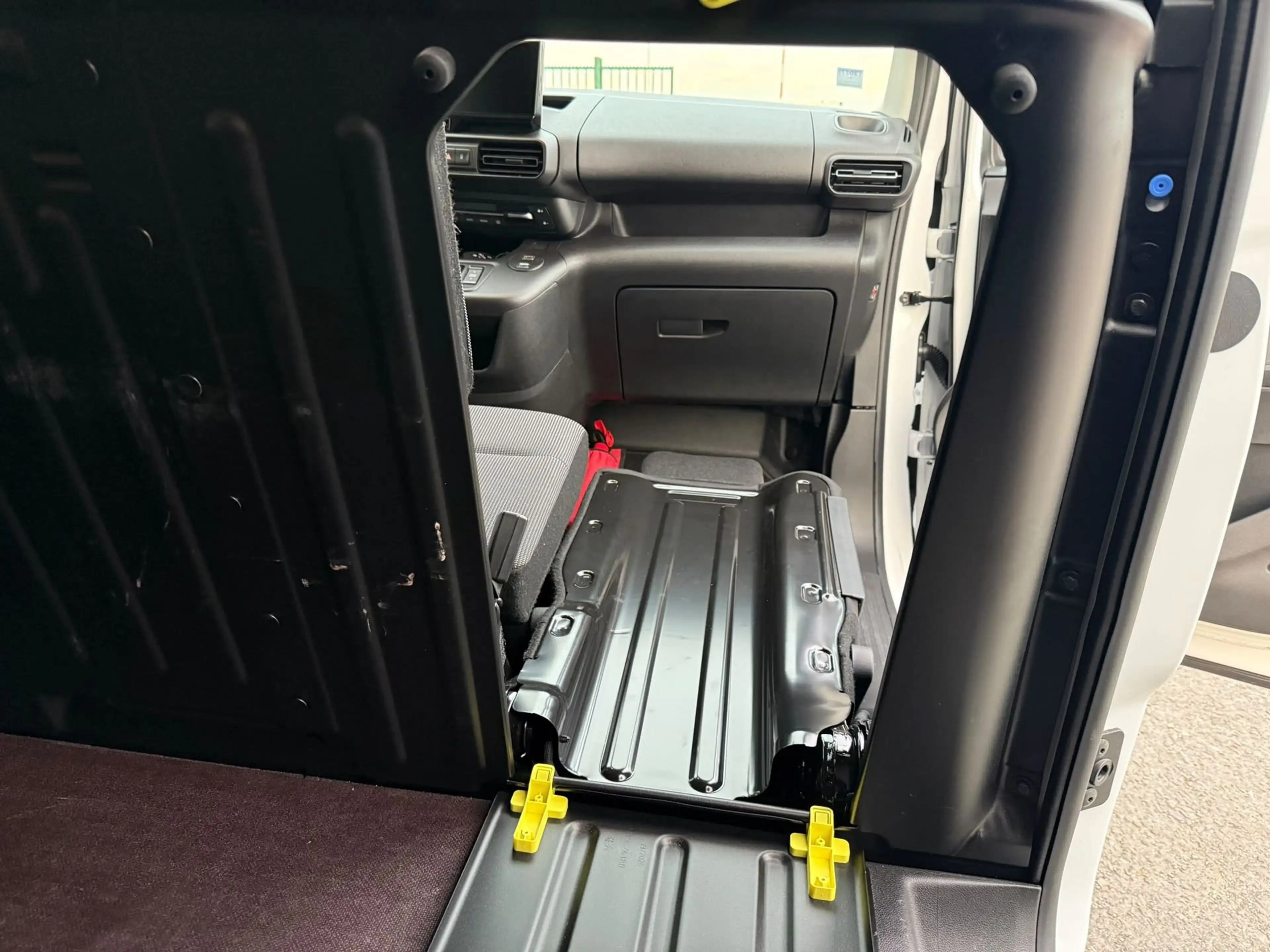 Citroen Berlingo XL *GPS*CAMERA* 1.5 HDI 130 PK EAT — photo 12