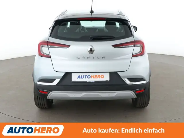 Renault Captur view 5
