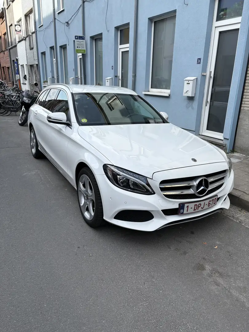 Mercedes-Benz C 220 d 4Matic T 9G-TRONIC Avantgarde - 2