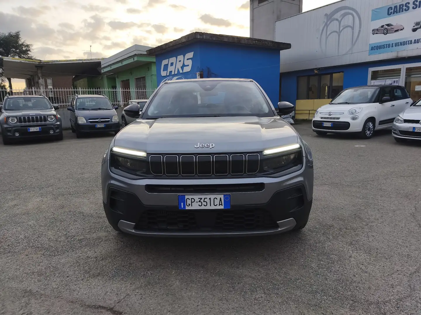 Jeep Avenger Avenger 1.2 turbo Altitude fwd 100cv Grau - 1