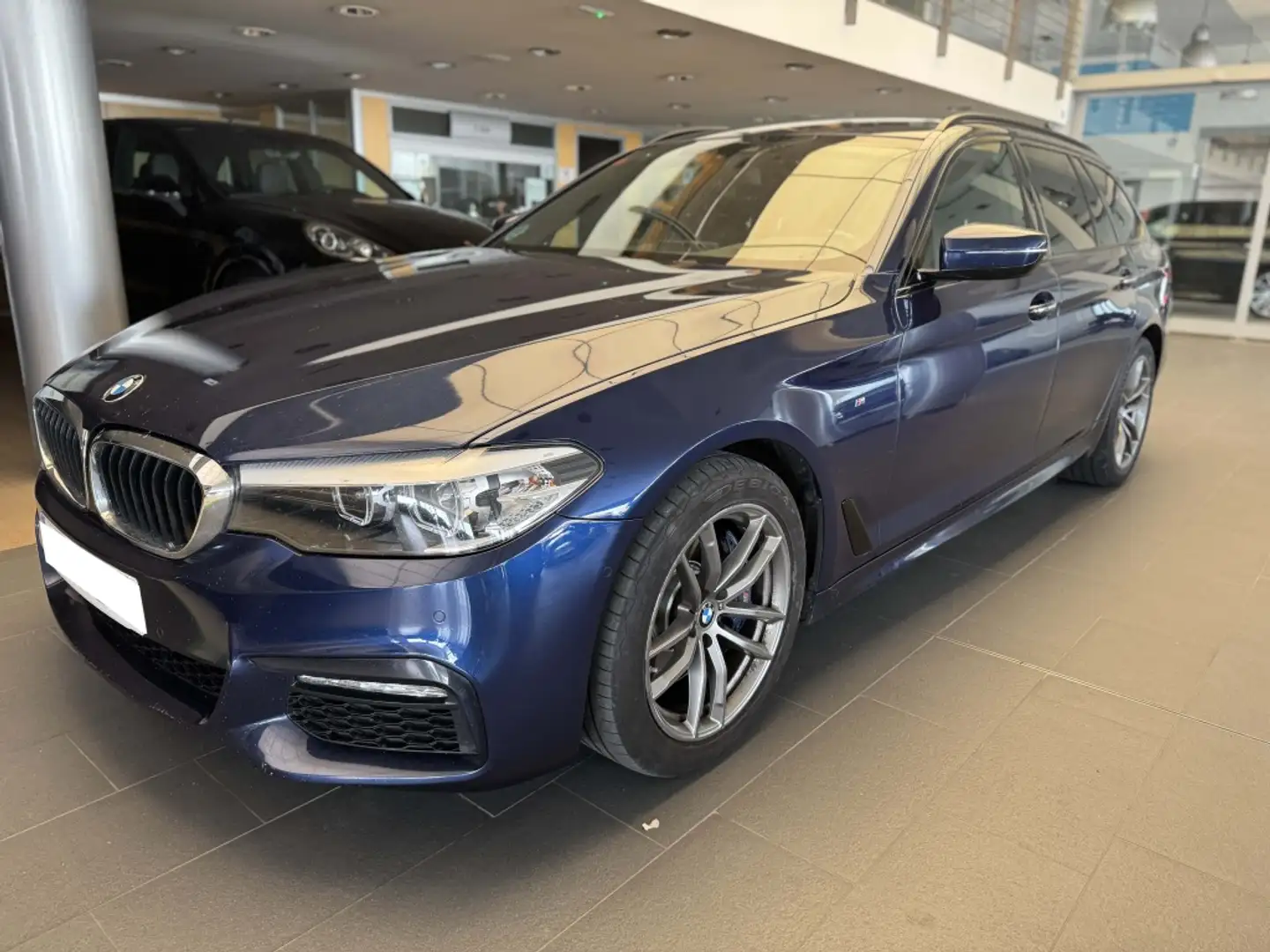 BMW 525 525dA Touring Bleu - 2