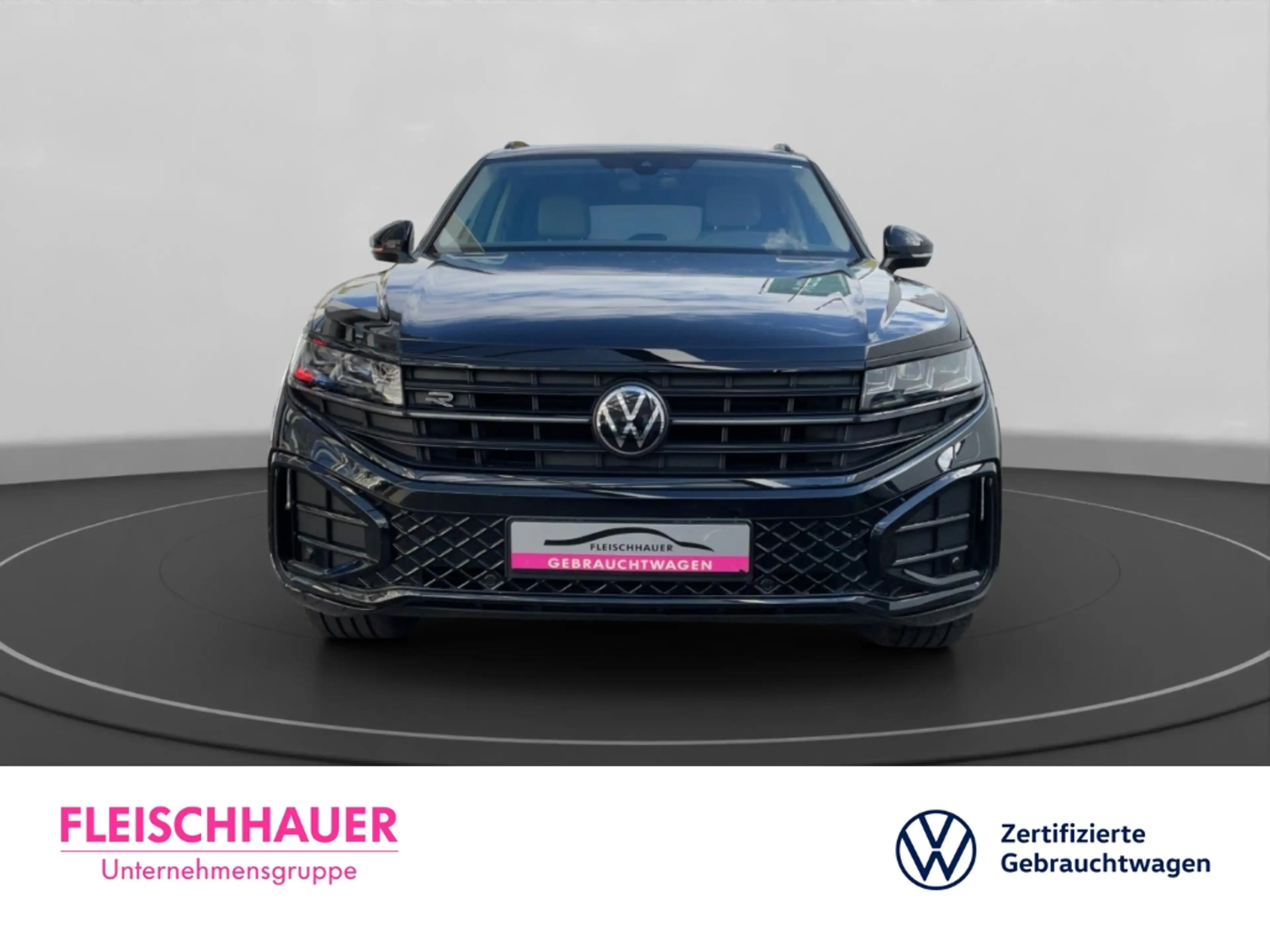 Volkswagen Touareg 3.0 TDI DSG HUD Luftfederung AD StandHZG AHK-el. k — photo 2