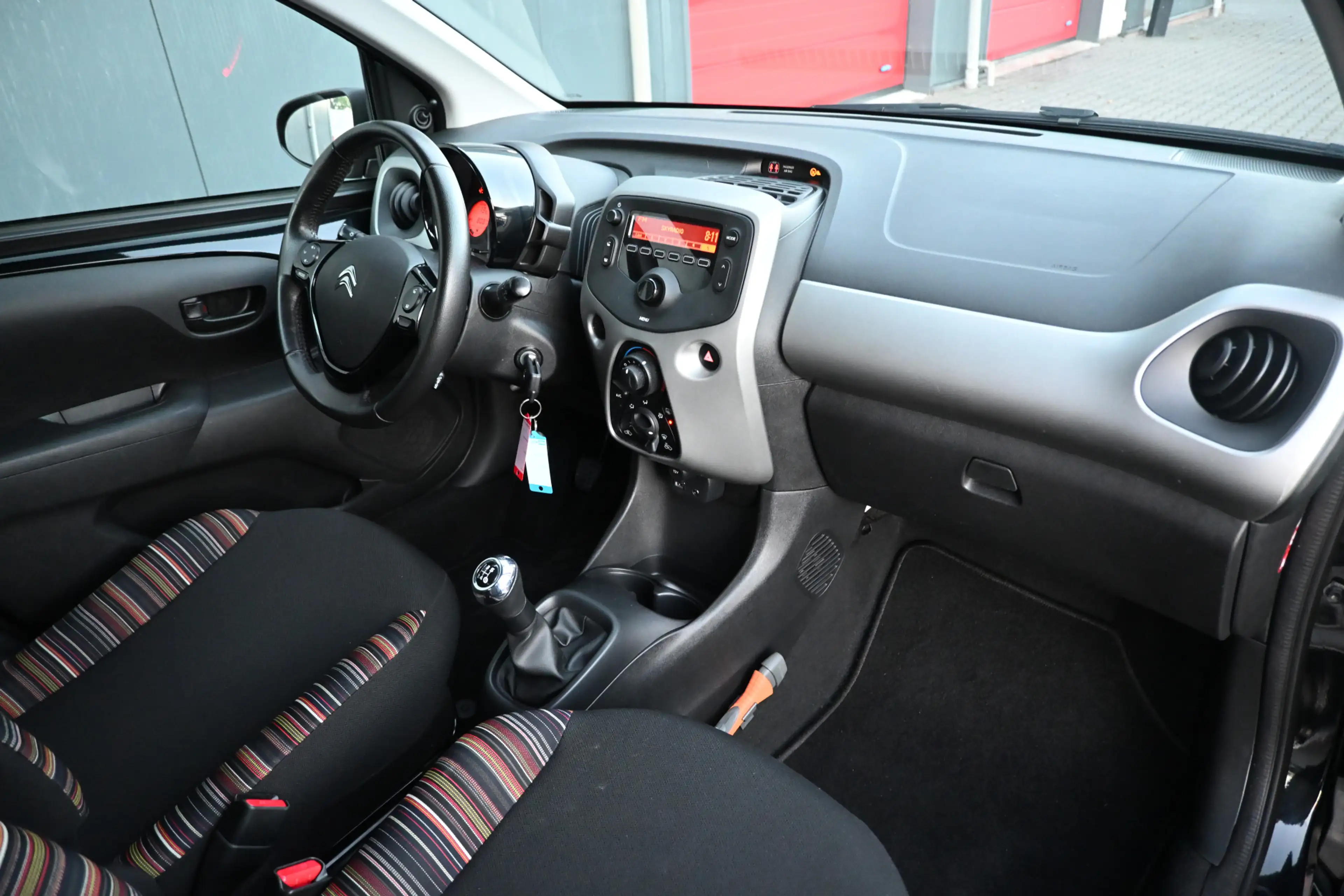 Citroen C1 1.0 e-VTi Shine — photo 12