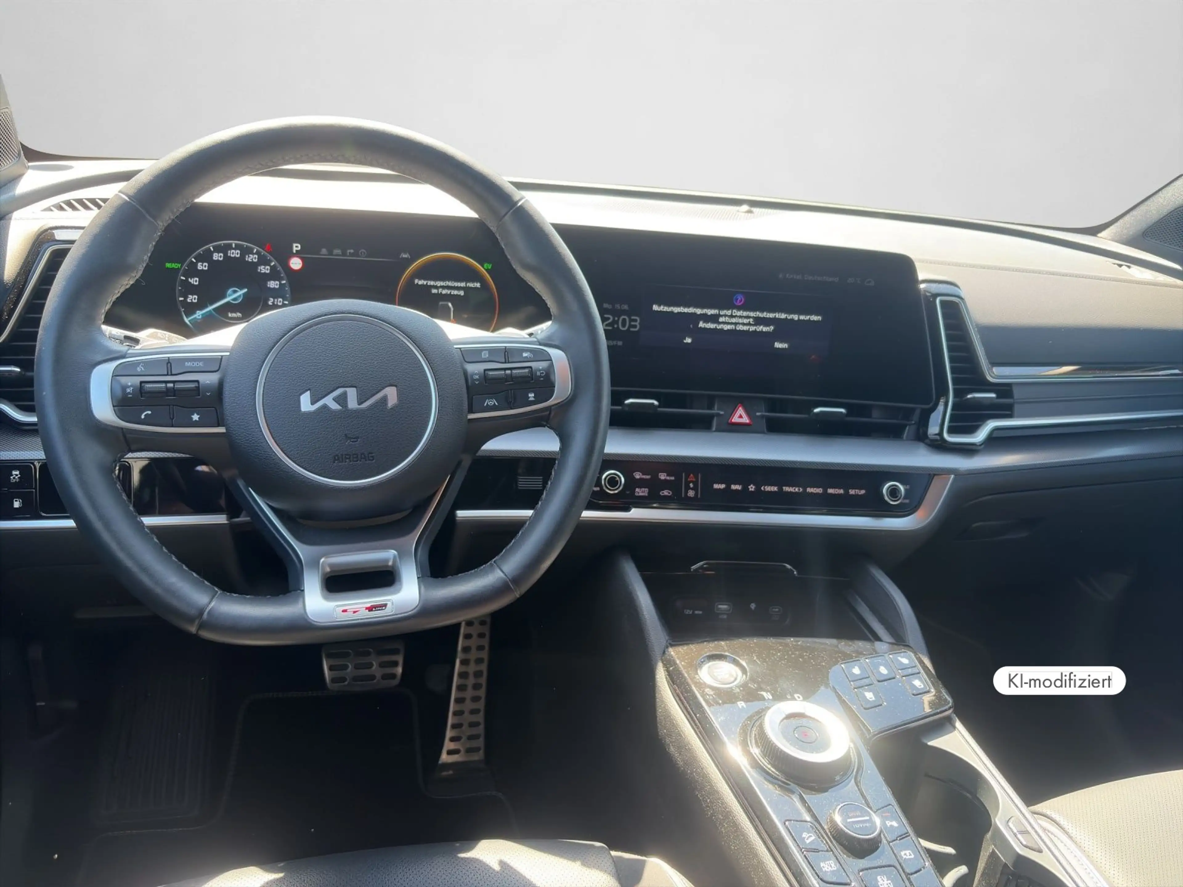 Kia Sportage GT-Line 1.6 T-GDI Plug-in Hybrid 4WD — photo 3