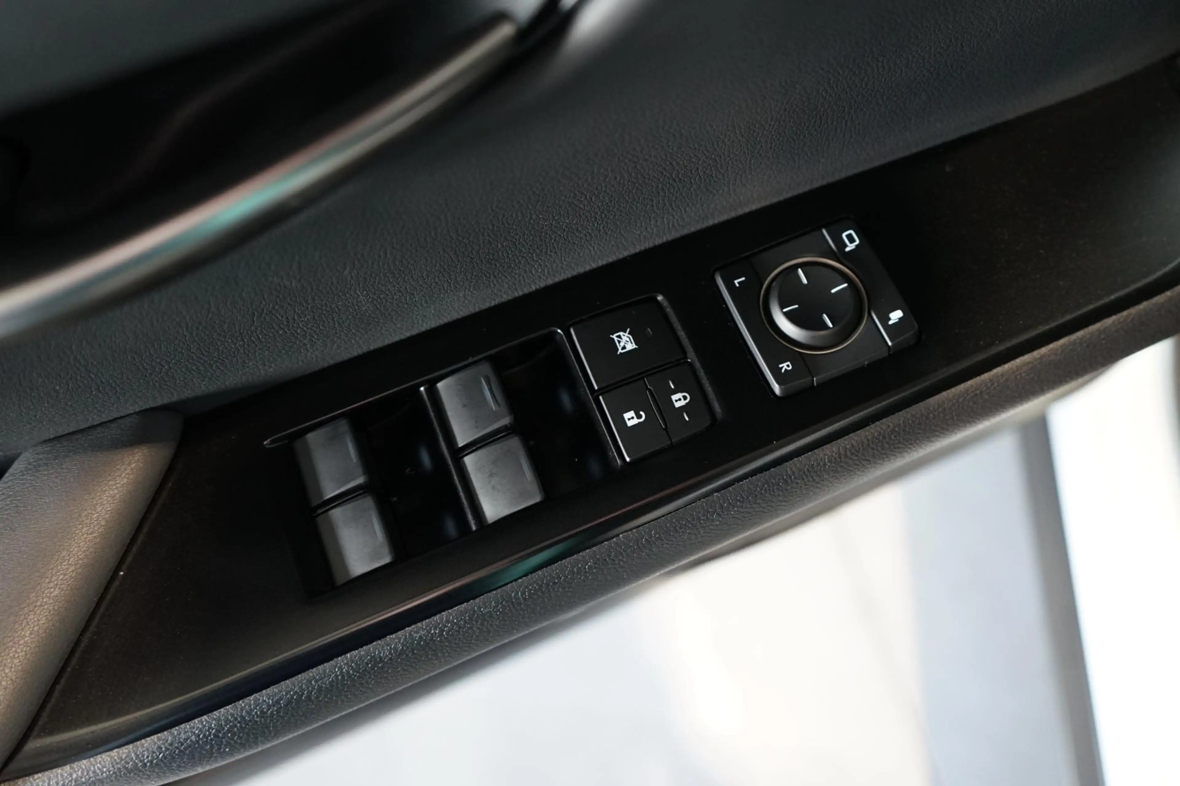 Lexus UX 250h F Sport LEDER | CARPLAY | STOELVERW. | DEALER-ONDE — photo 14