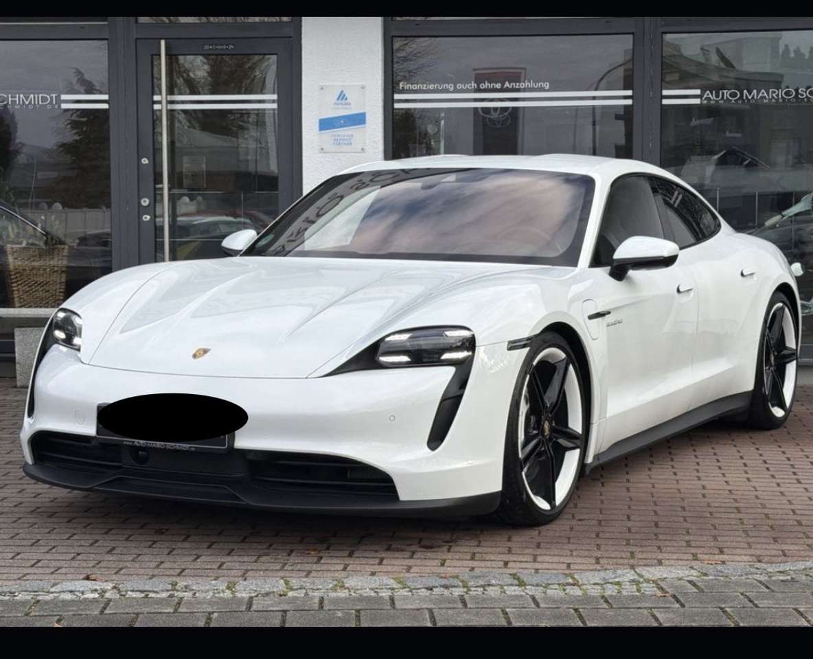 Porsche Taycan Performance Battery Plus