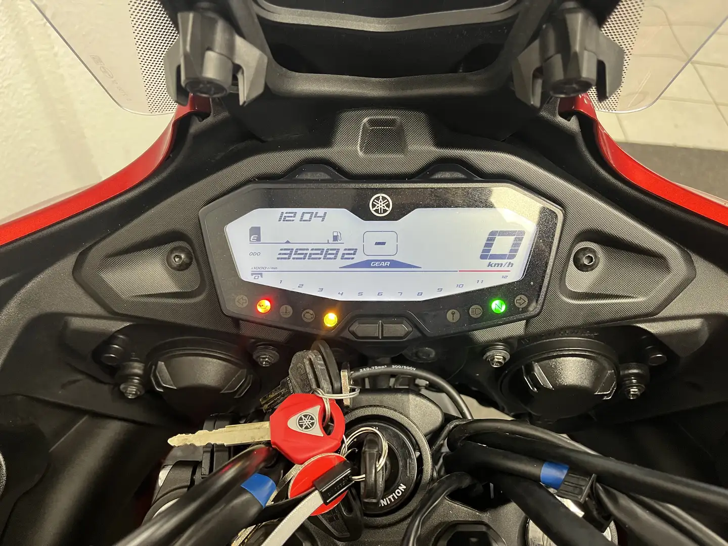 Yamaha Tracer 700 Rood - 2