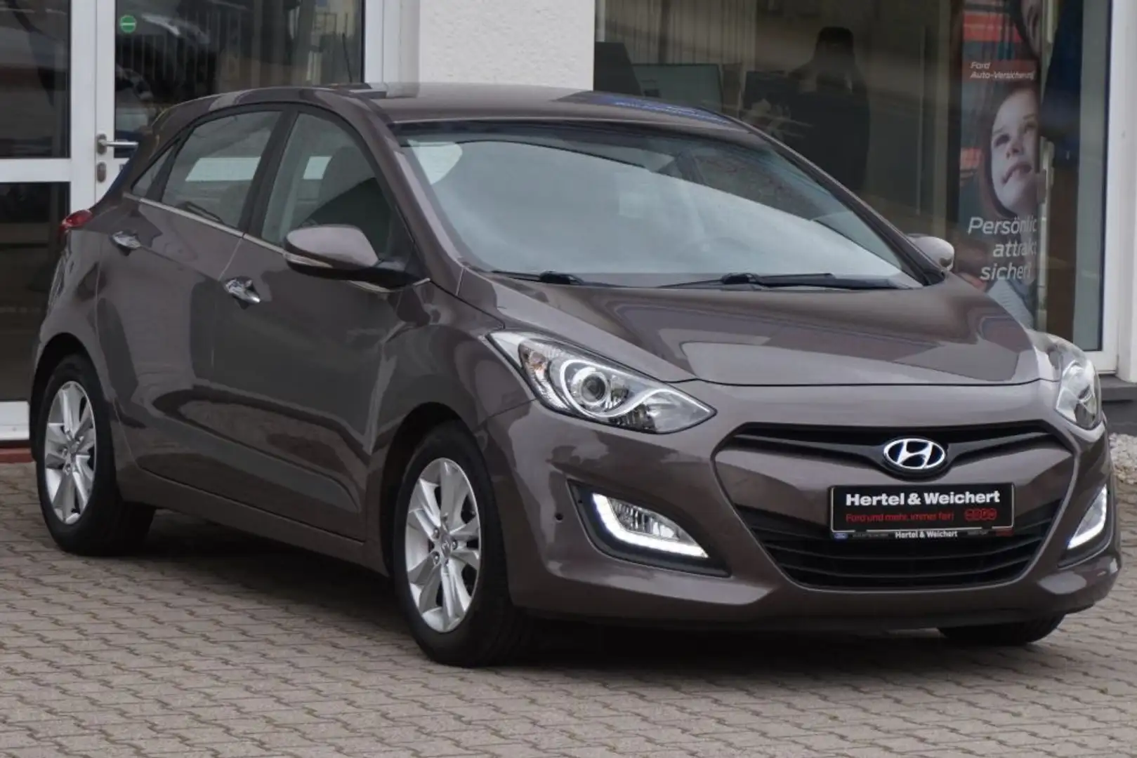 Hyundai i30 1.6 Style Braun - 1
