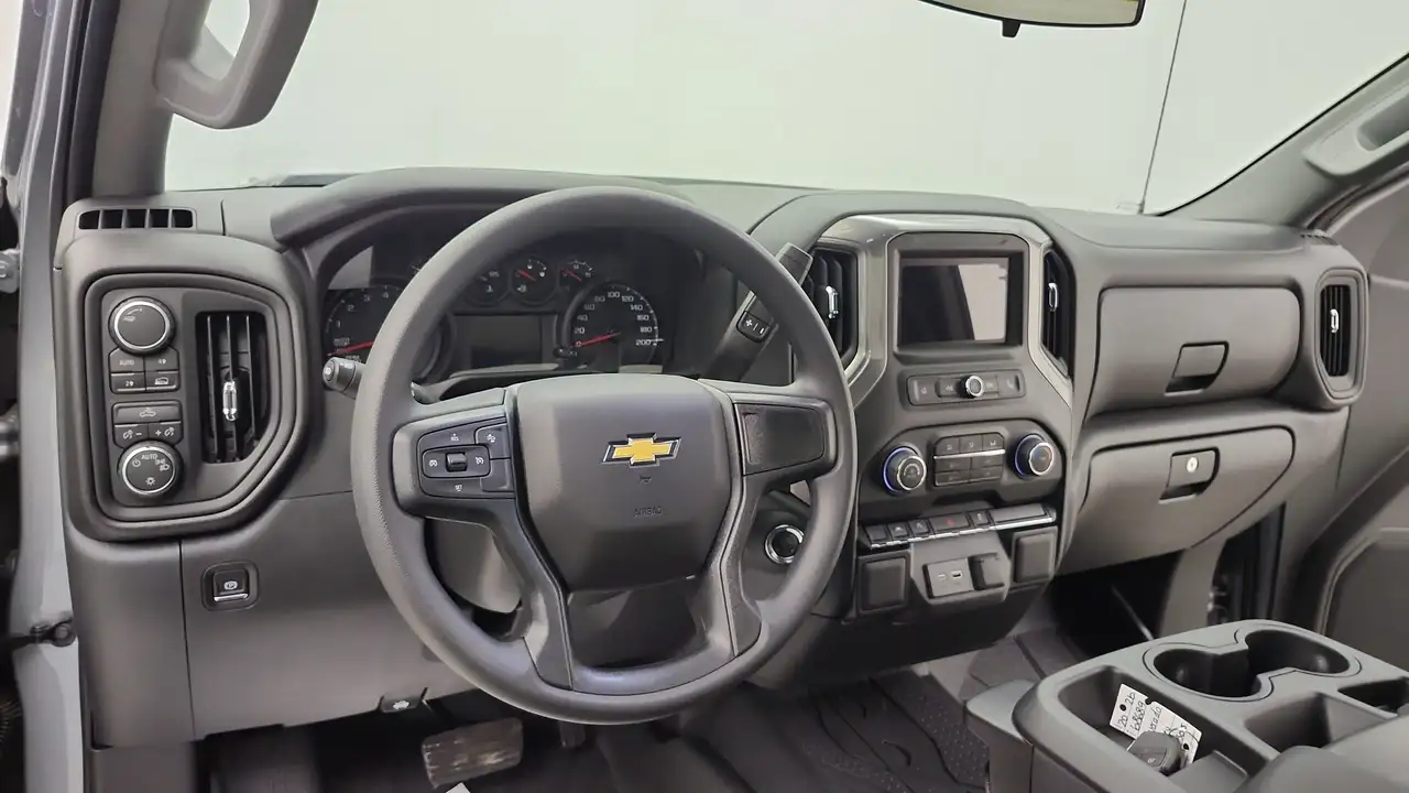 Chevrolet Silverado 1500 photo Chevrolet Silverado 1500