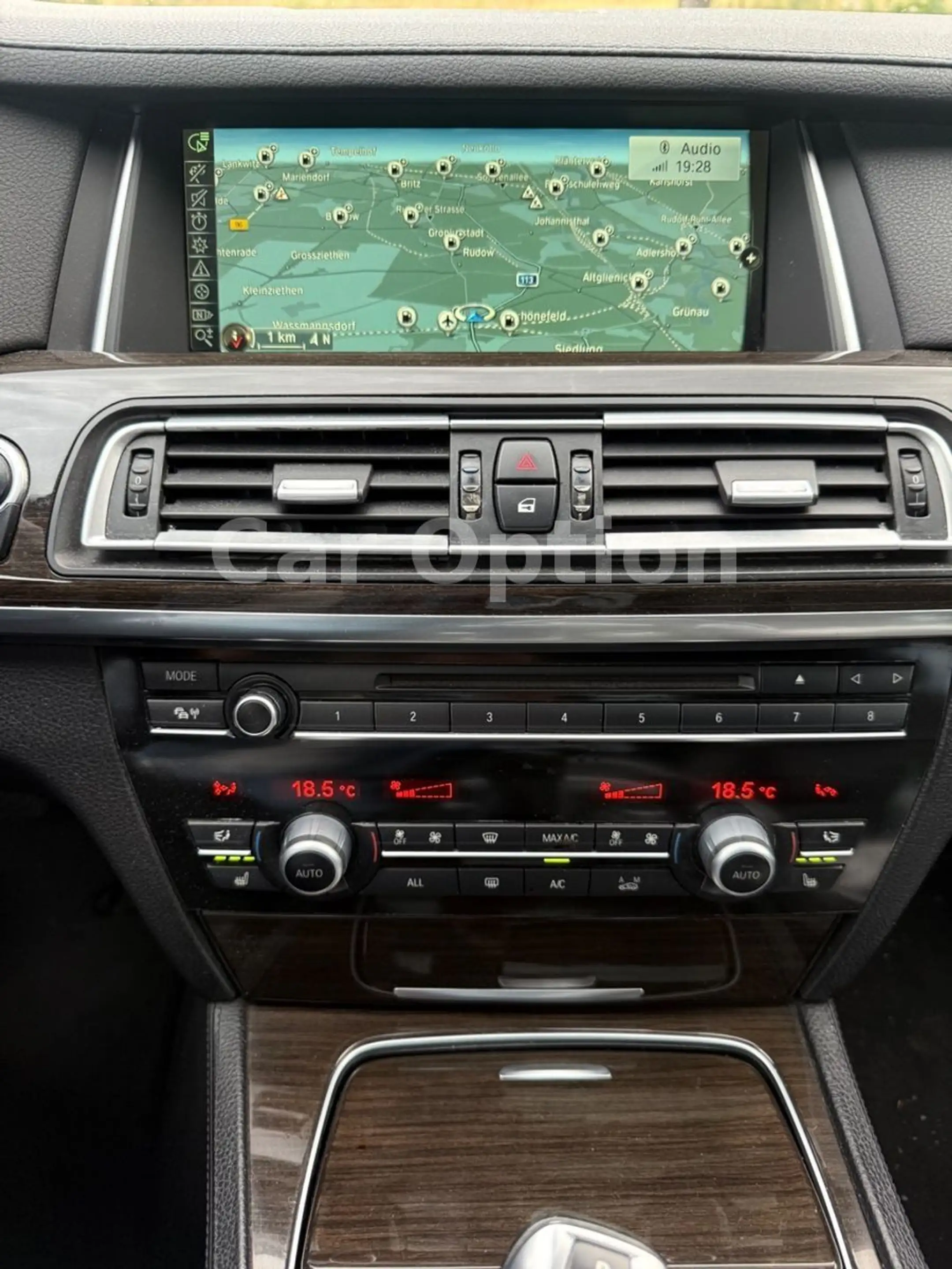 BMW 730 d/Soft -Close/Glasdach/Komfortzugang — photo 11